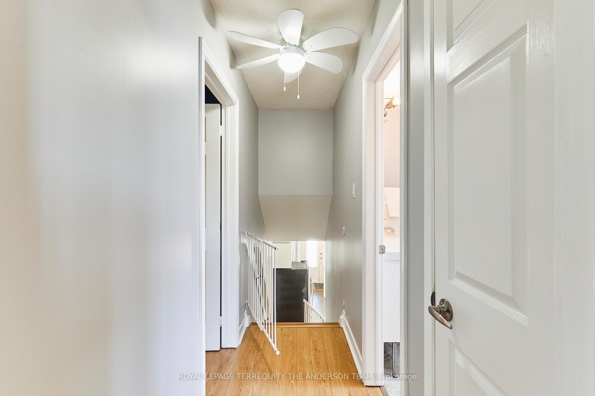 Photo 18 of 422 Laguna Street, Oshawa, Eastdale — HOMEH
