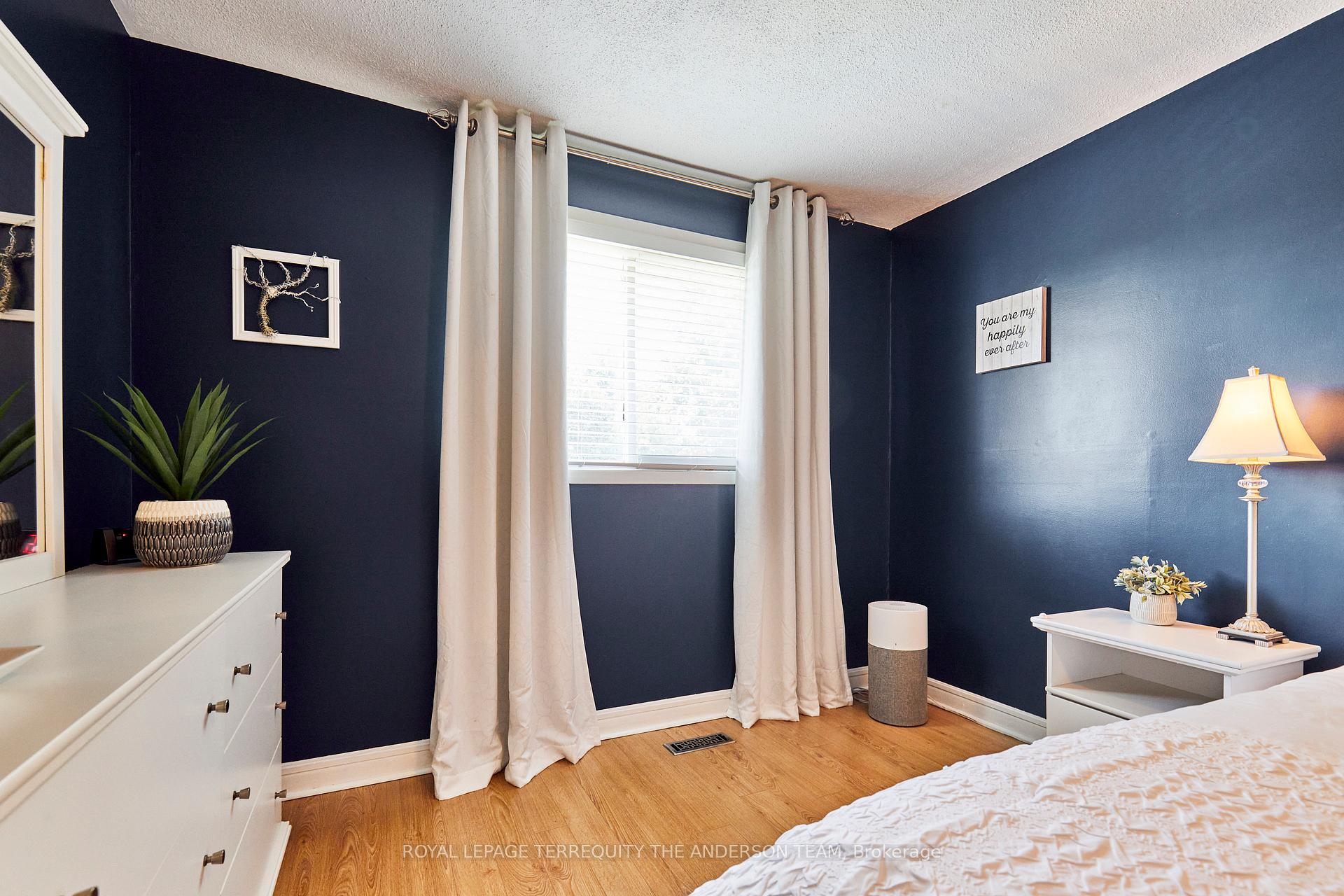 Photo 34 of 422 Laguna Street, Oshawa, Eastdale — HOMEH