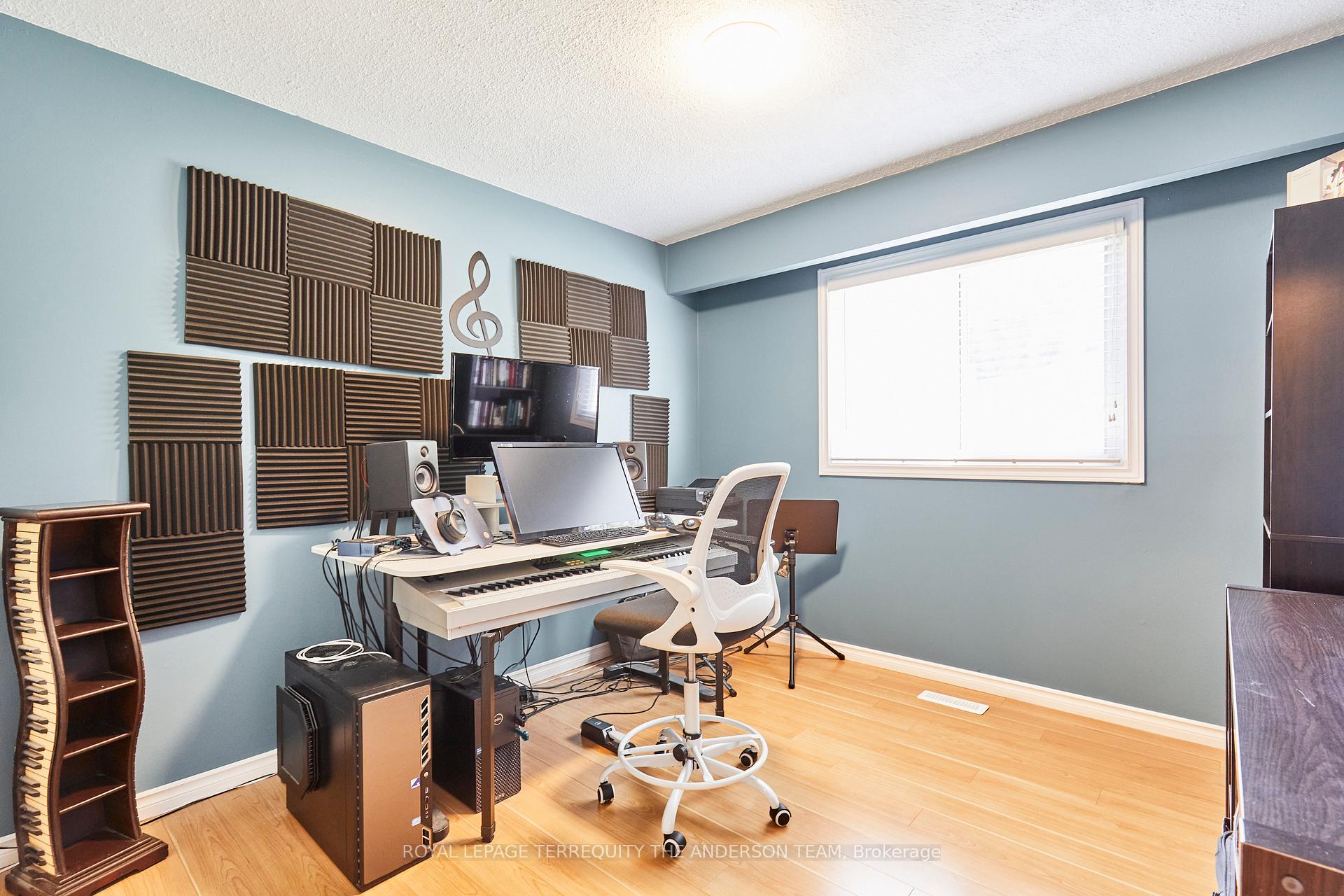 Photo 39 of 422 Laguna Street, Oshawa, Eastdale — HOMEH