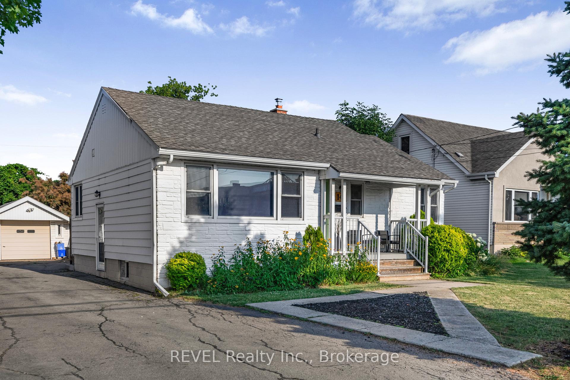 Photo 11 of 146 Gray Road, Hamilton, Stoney Creek — HOMEH