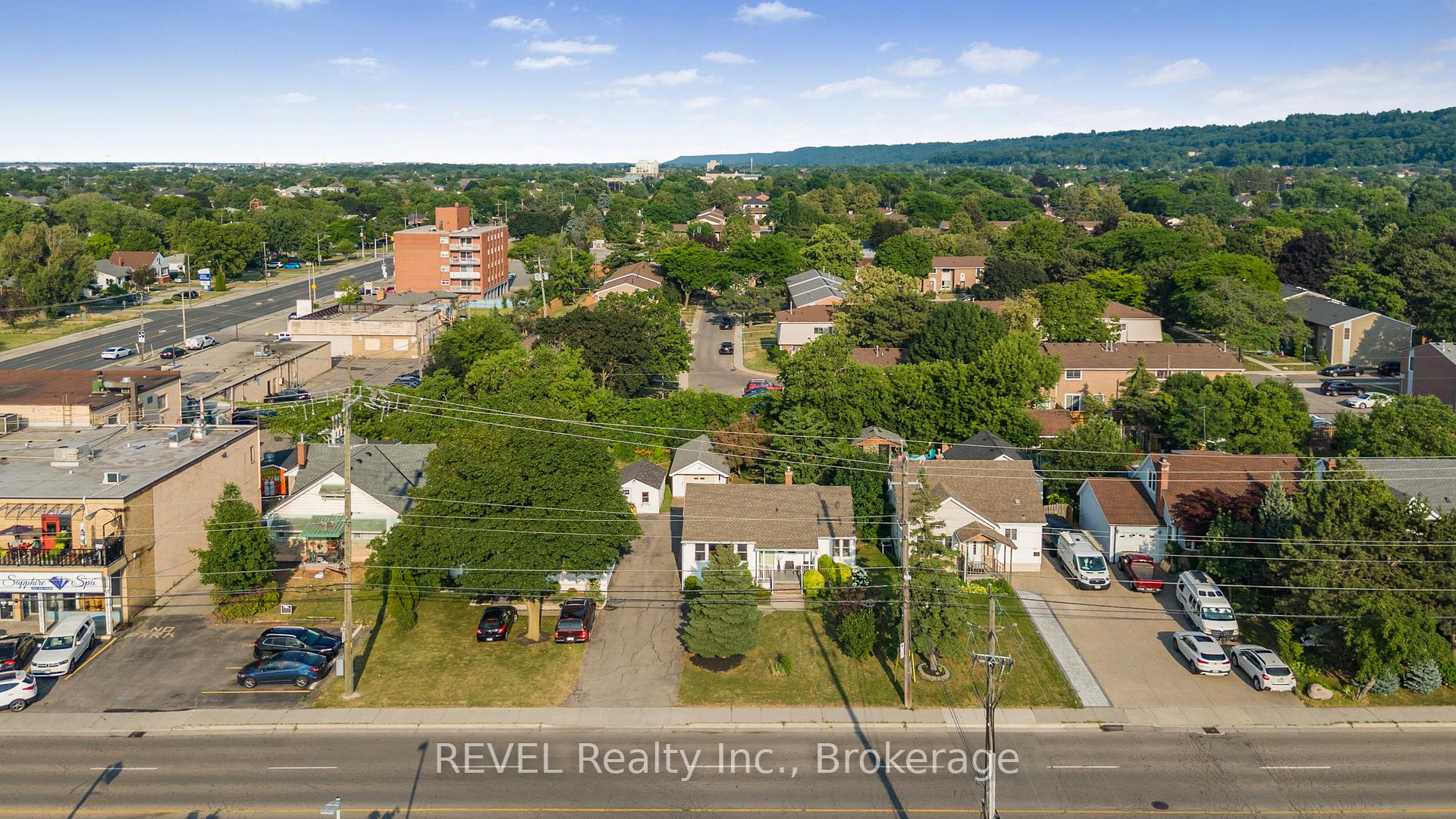 Photo 41 of 146 Gray Road, Hamilton, Stoney Creek — HOMEH