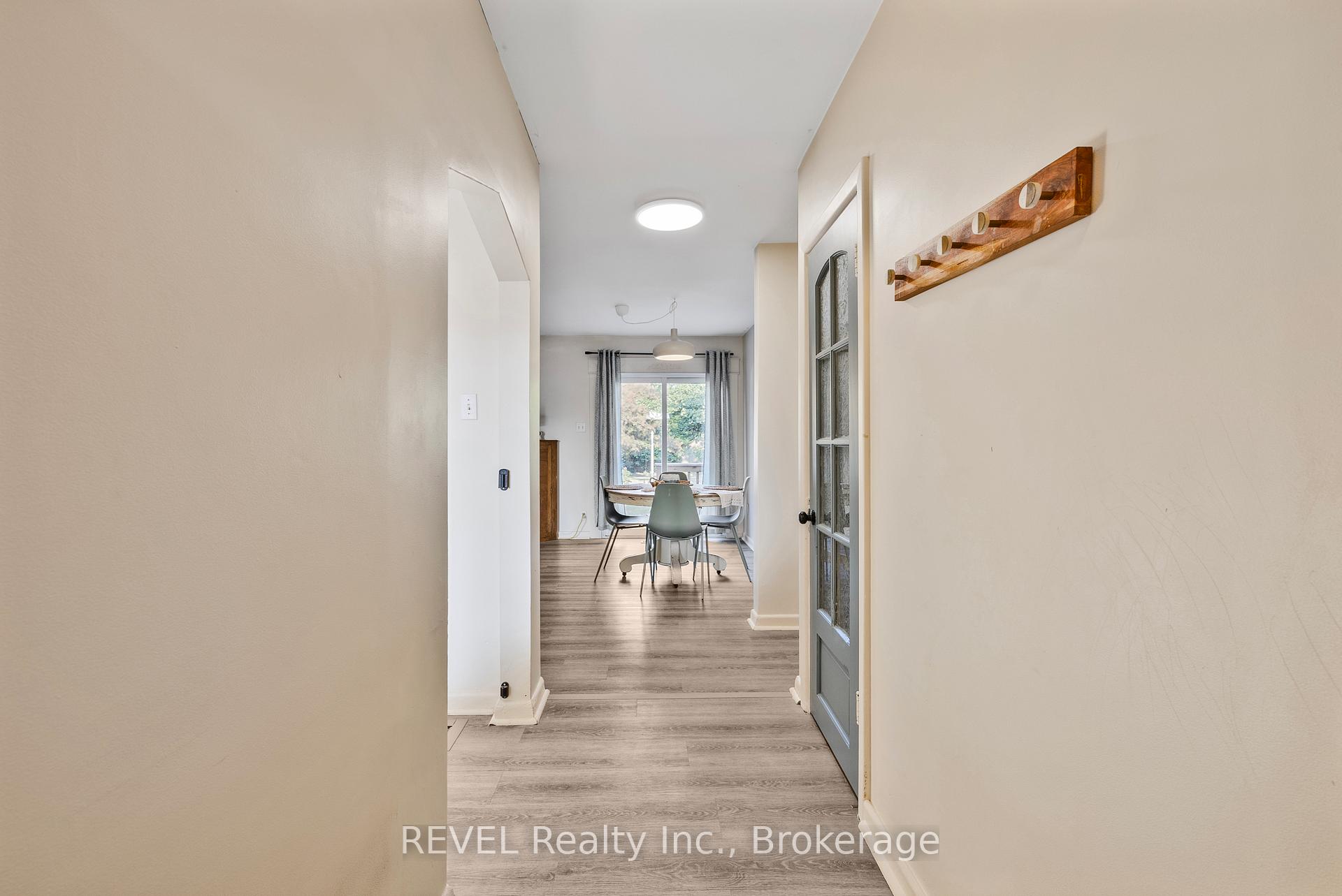 Photo 7 of 146 Gray Road, Hamilton, Stoney Creek — HOMEH