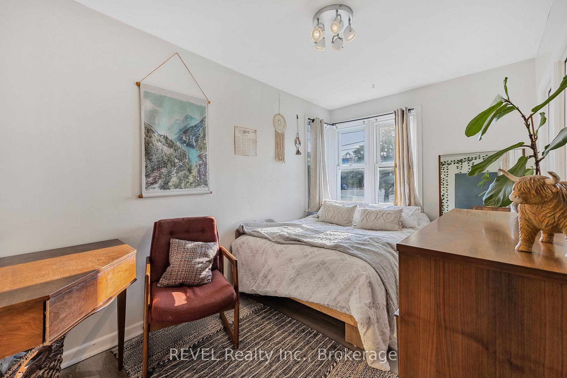 Photo 21 of 146 Gray Road, Hamilton, Stoney Creek — HOMEH