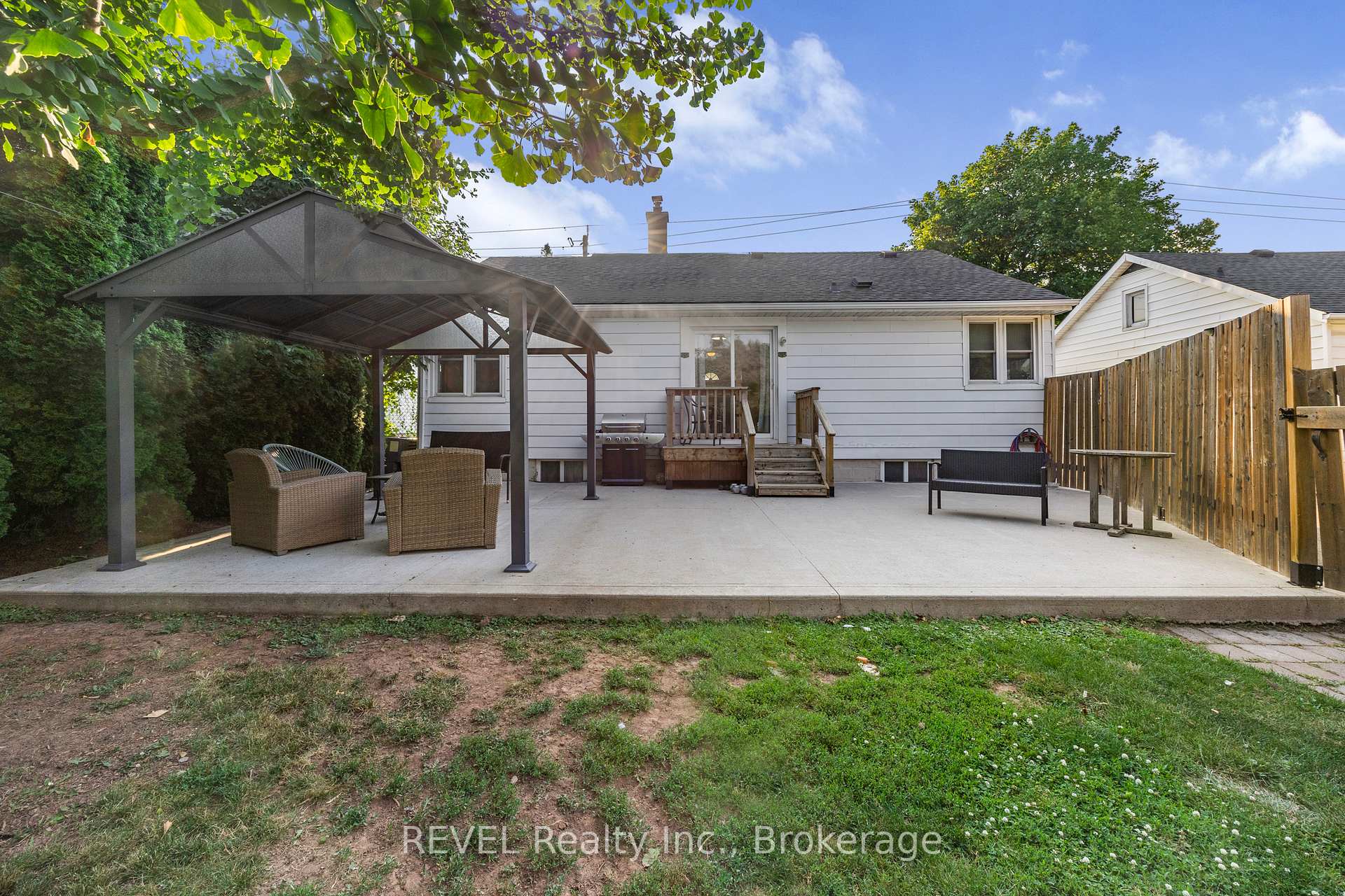 Photo 31 of 146 Gray Road, Hamilton, Stoney Creek — HOMEH