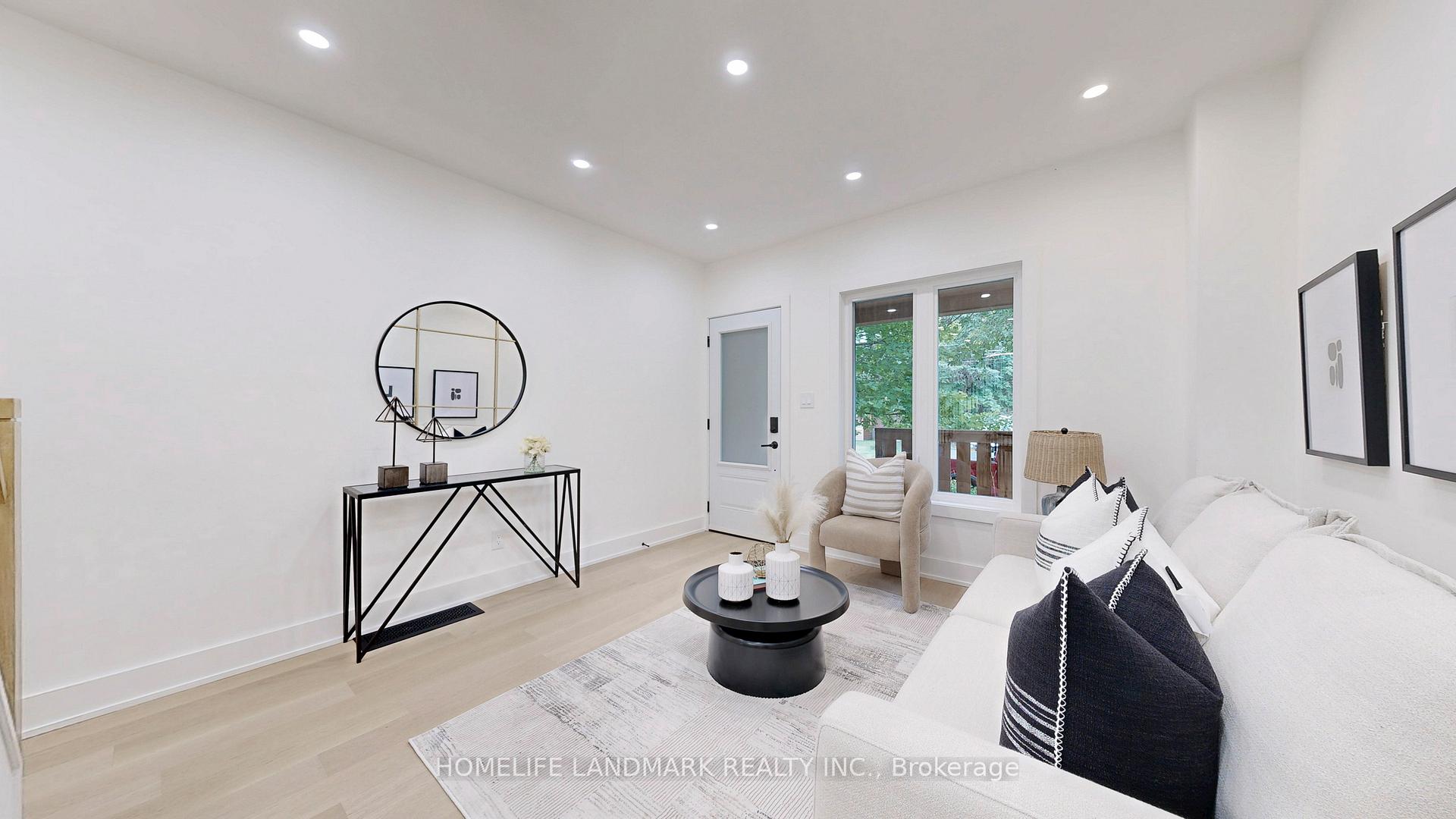 Photo 10 of 26 Balfour Avenue, Toronto, Crescent Town — HOMEH