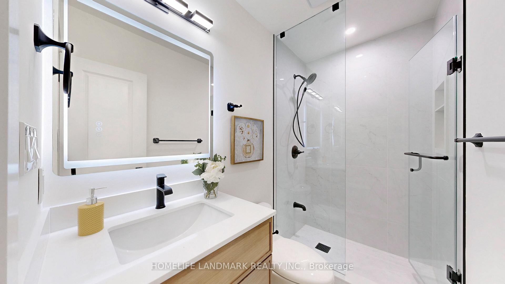 Photo 17 of 26 Balfour Avenue, Toronto, Crescent Town — HOMEH