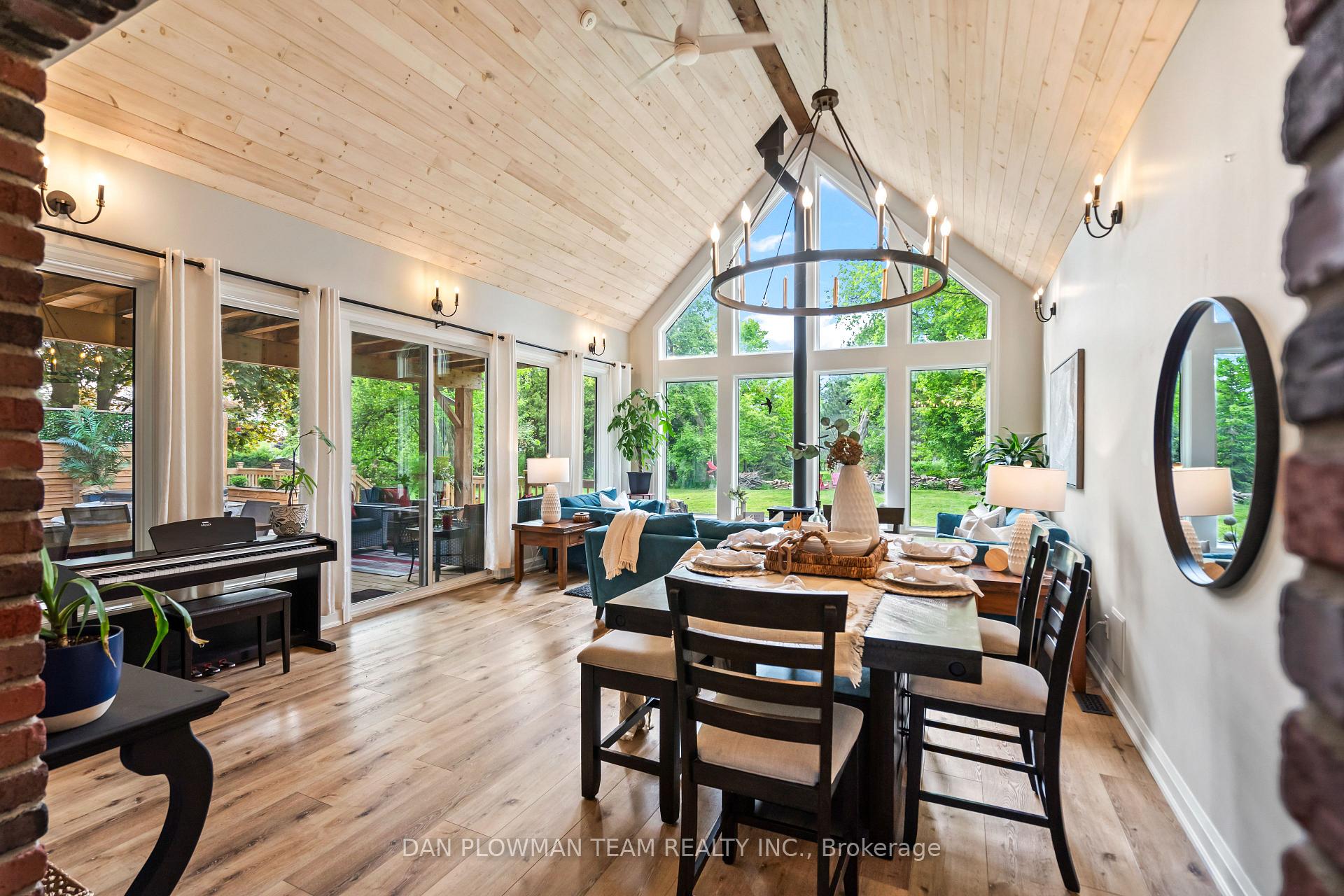 Photo 1 of 28 Bradley Boulevard, Clarington, Rural Clarington — HOMEH