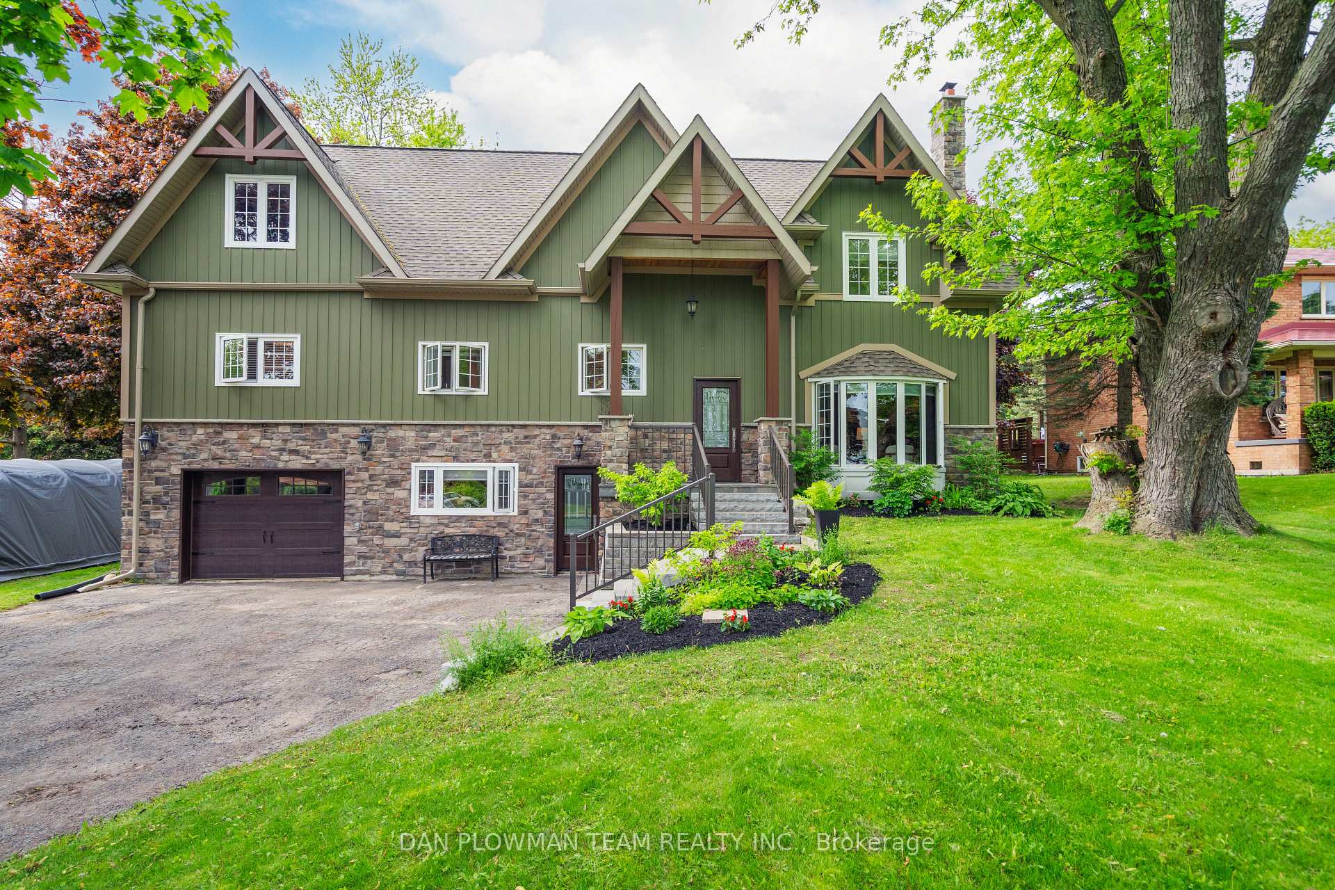 Photo 42 of 28 Bradley Boulevard, Clarington, Rural Clarington — HOMEH