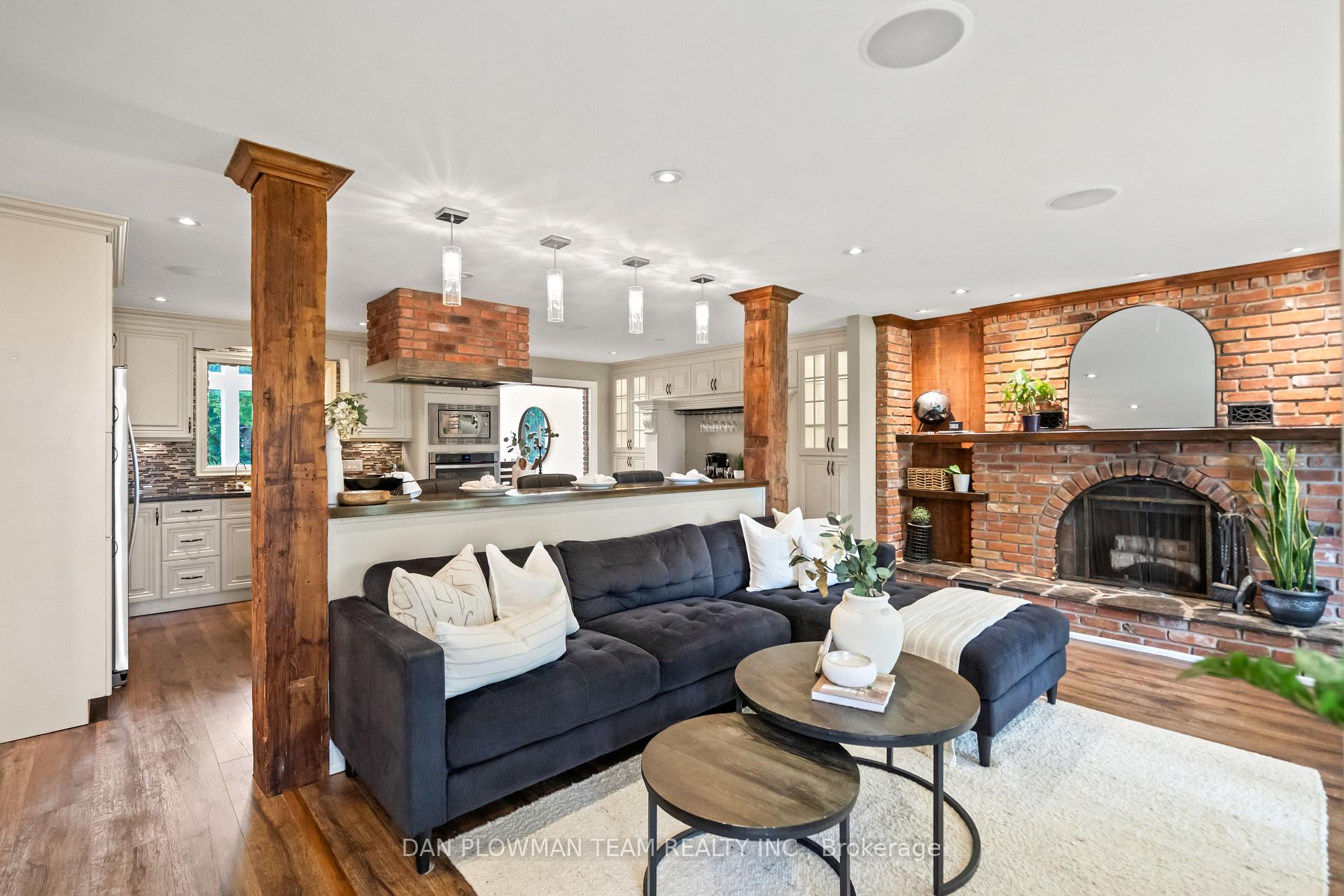Photo 5 of 28 Bradley Boulevard, Clarington, Rural Clarington — HOMEH
