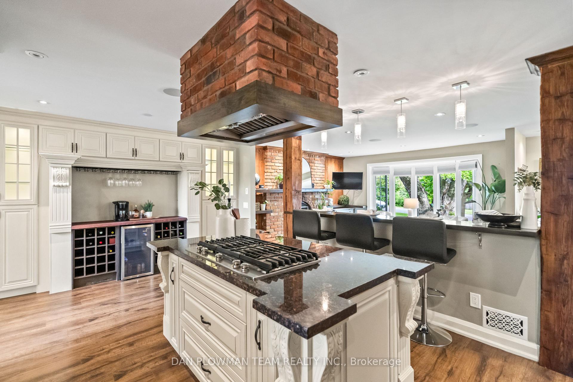 Photo 13 of 28 Bradley Boulevard, Clarington, Rural Clarington — HOMEH