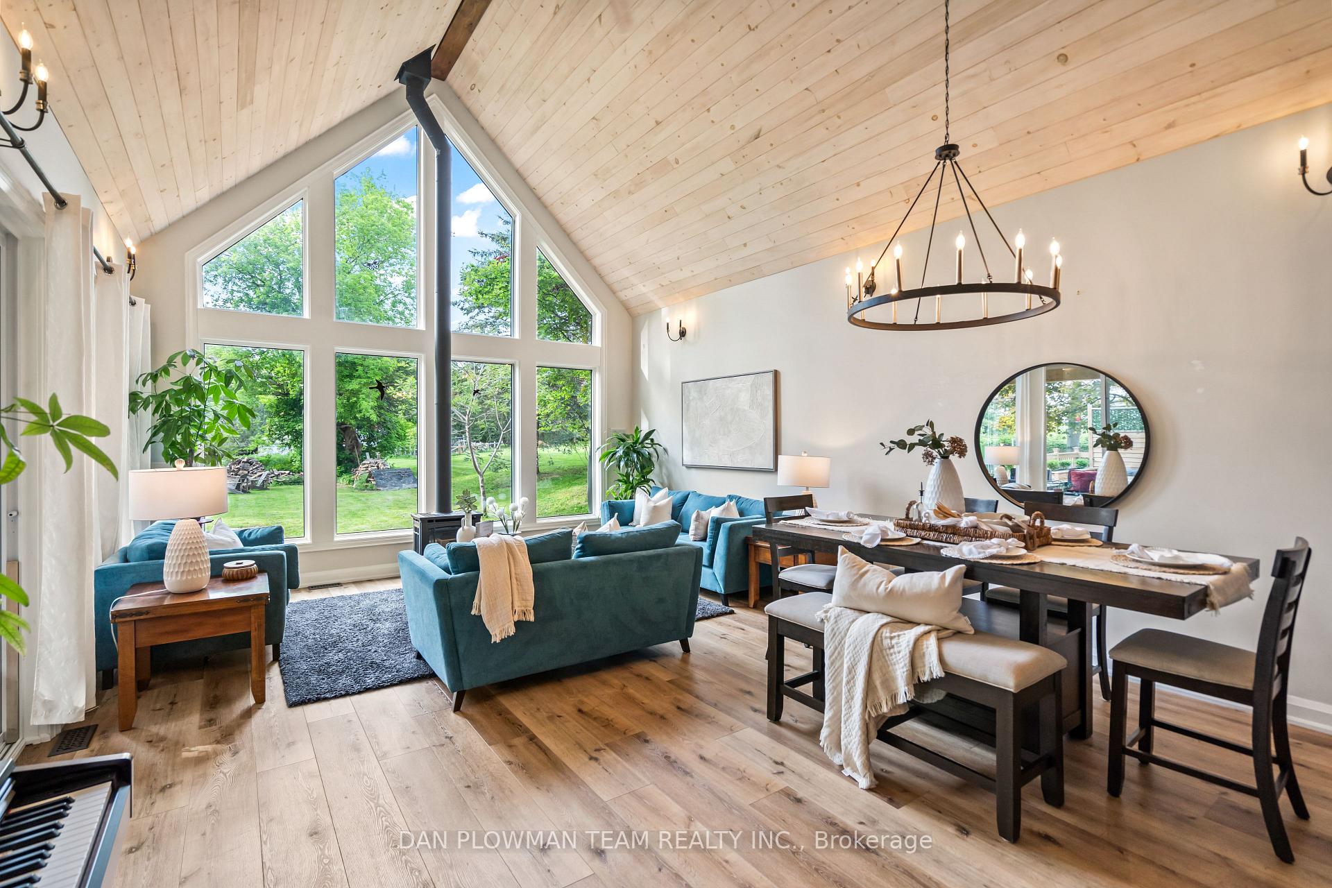 Photo 23 of 28 Bradley Boulevard, Clarington, Rural Clarington — HOMEH