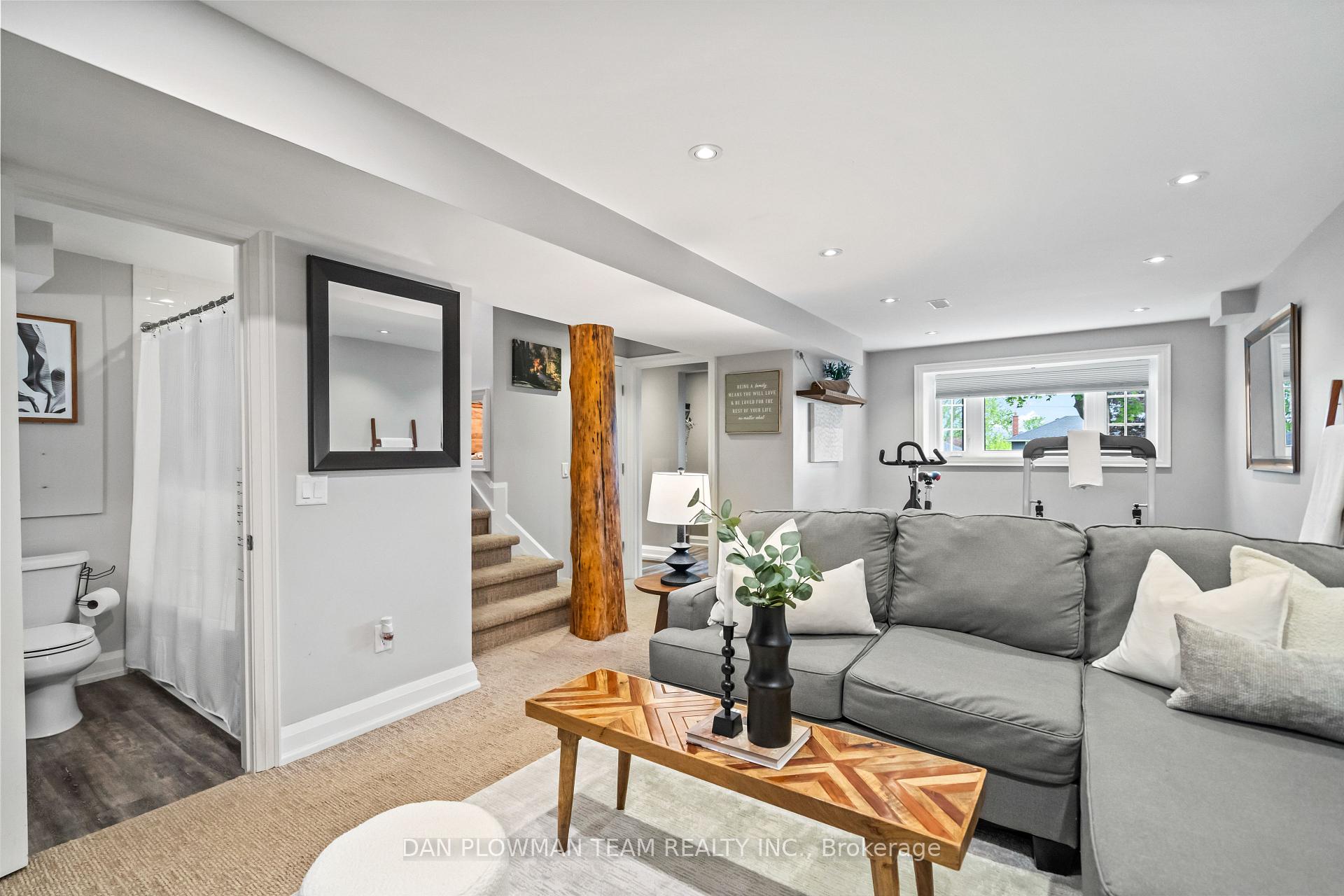 Photo 36 of 28 Bradley Boulevard, Clarington, Rural Clarington — HOMEH