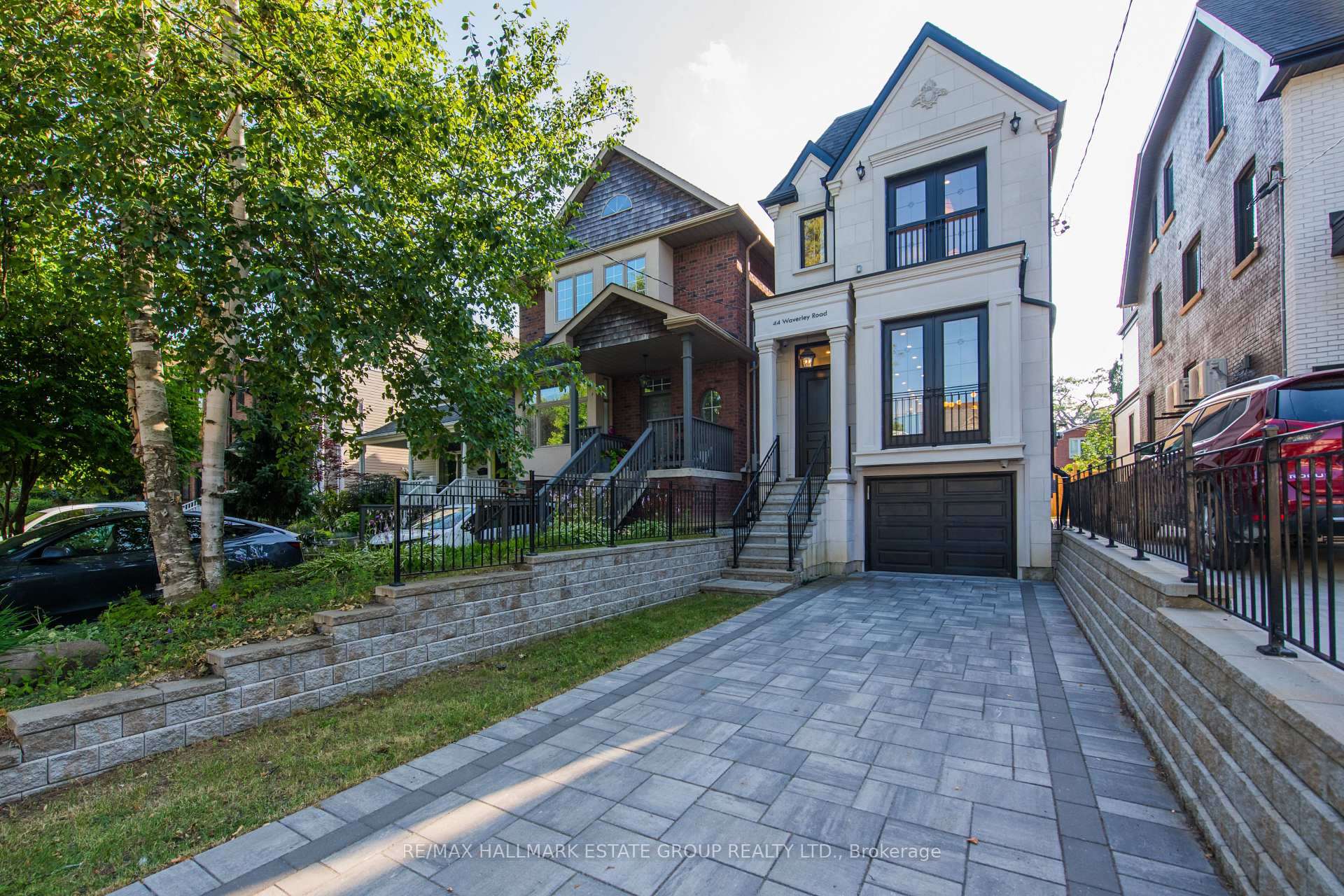 Photo 1 of 44 Waverley Road, Toronto, The Beaches — HOMEH
