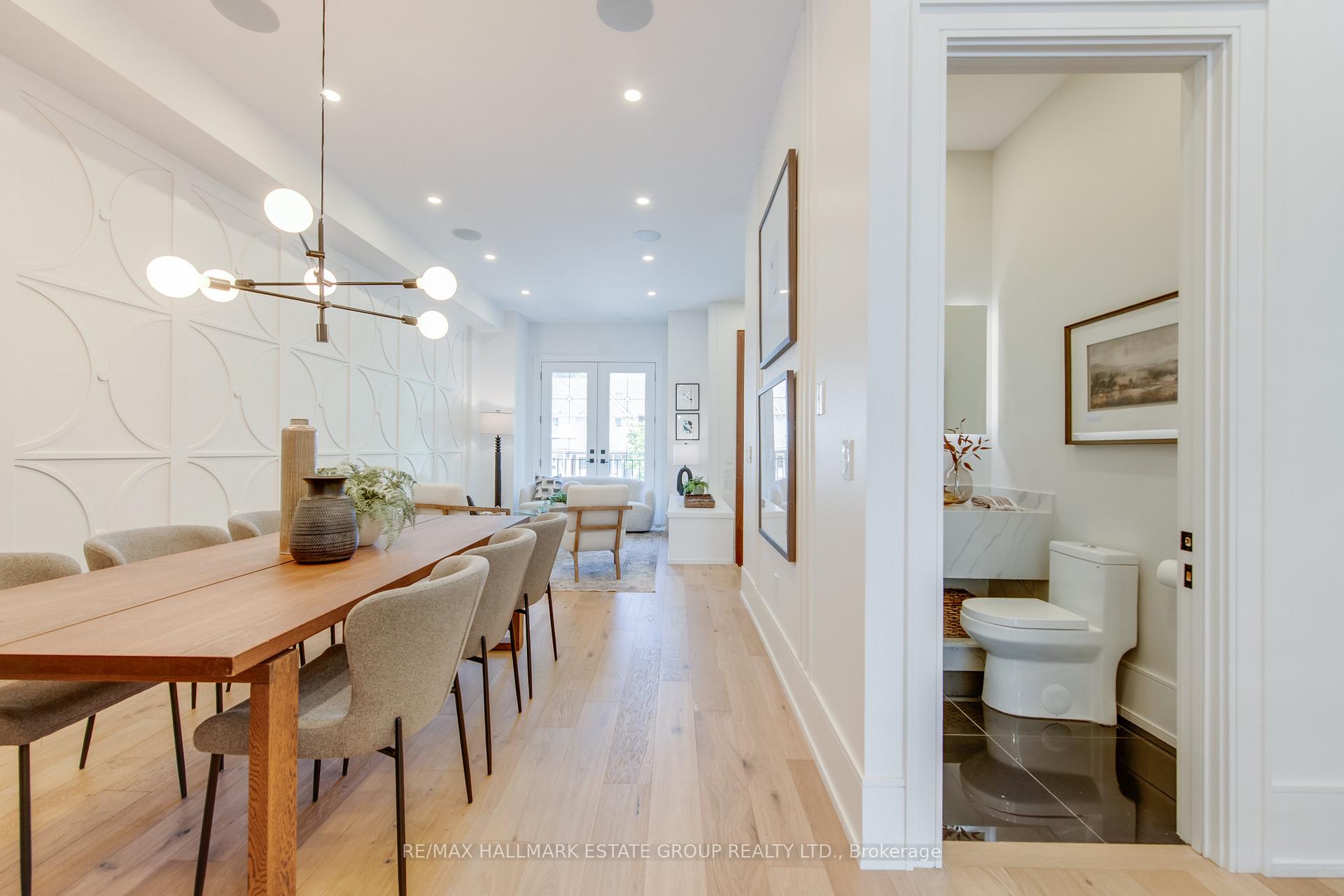 Photo 23 of 44 Waverley Road, Toronto, The Beaches — HOMEH