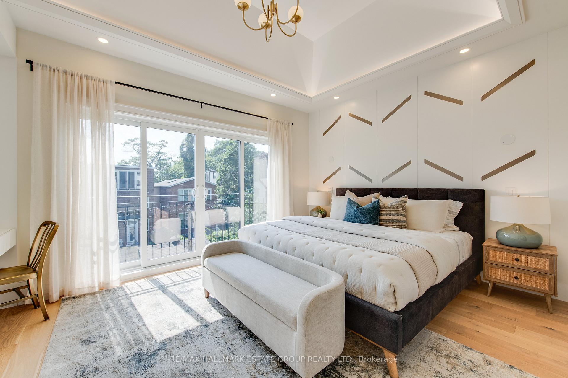 Photo 10 of 44 Waverley Road, Toronto, The Beaches — HOMEH