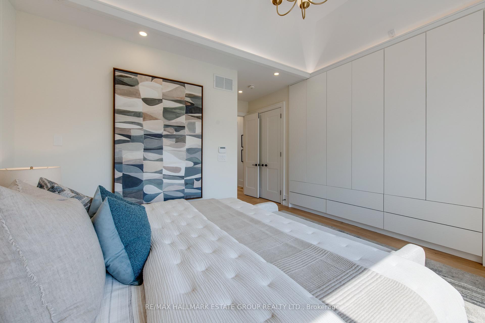 Photo 33 of 44 Waverley Road, Toronto, The Beaches — HOMEH