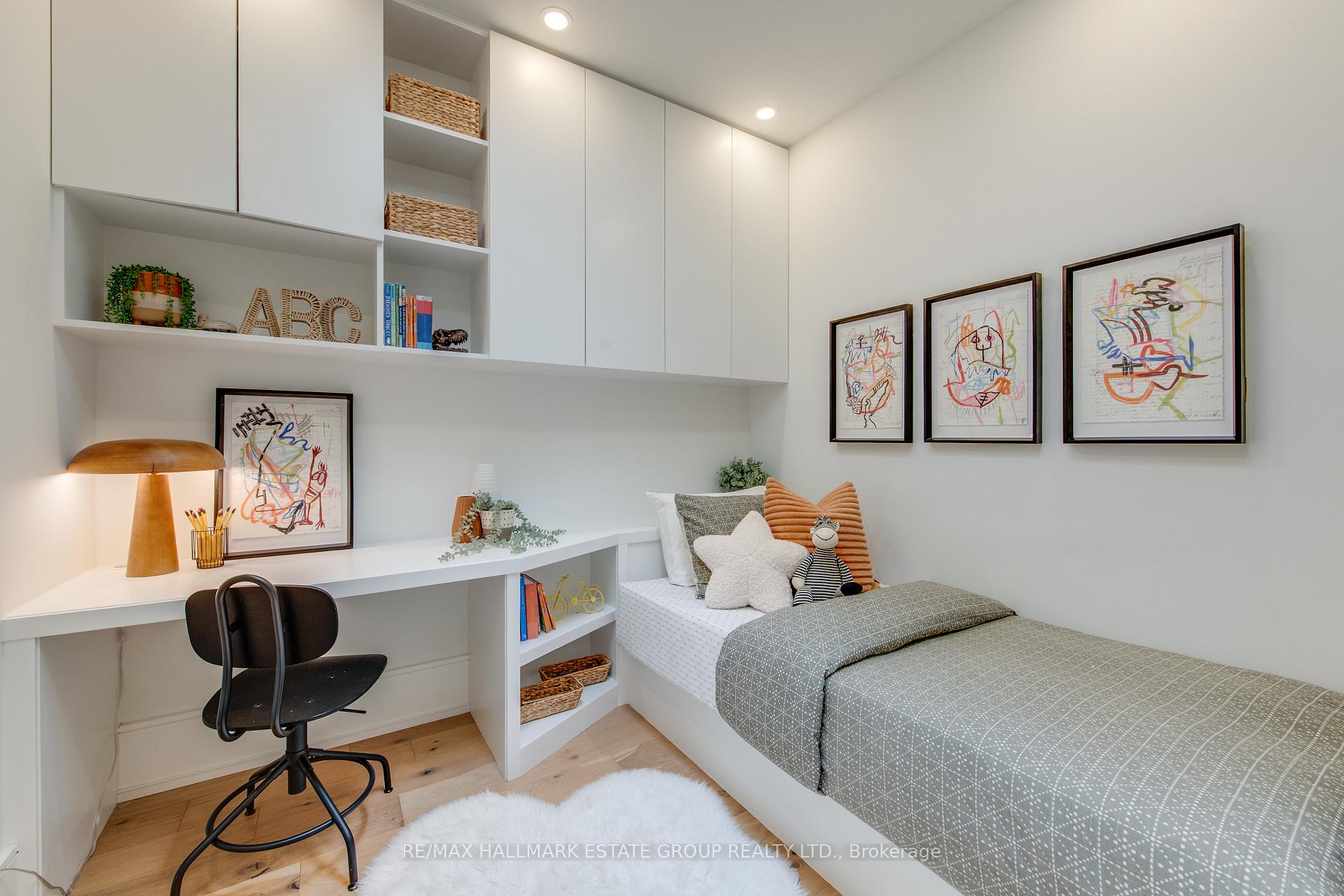 Photo 42 of 44 Waverley Road, Toronto, The Beaches — HOMEH