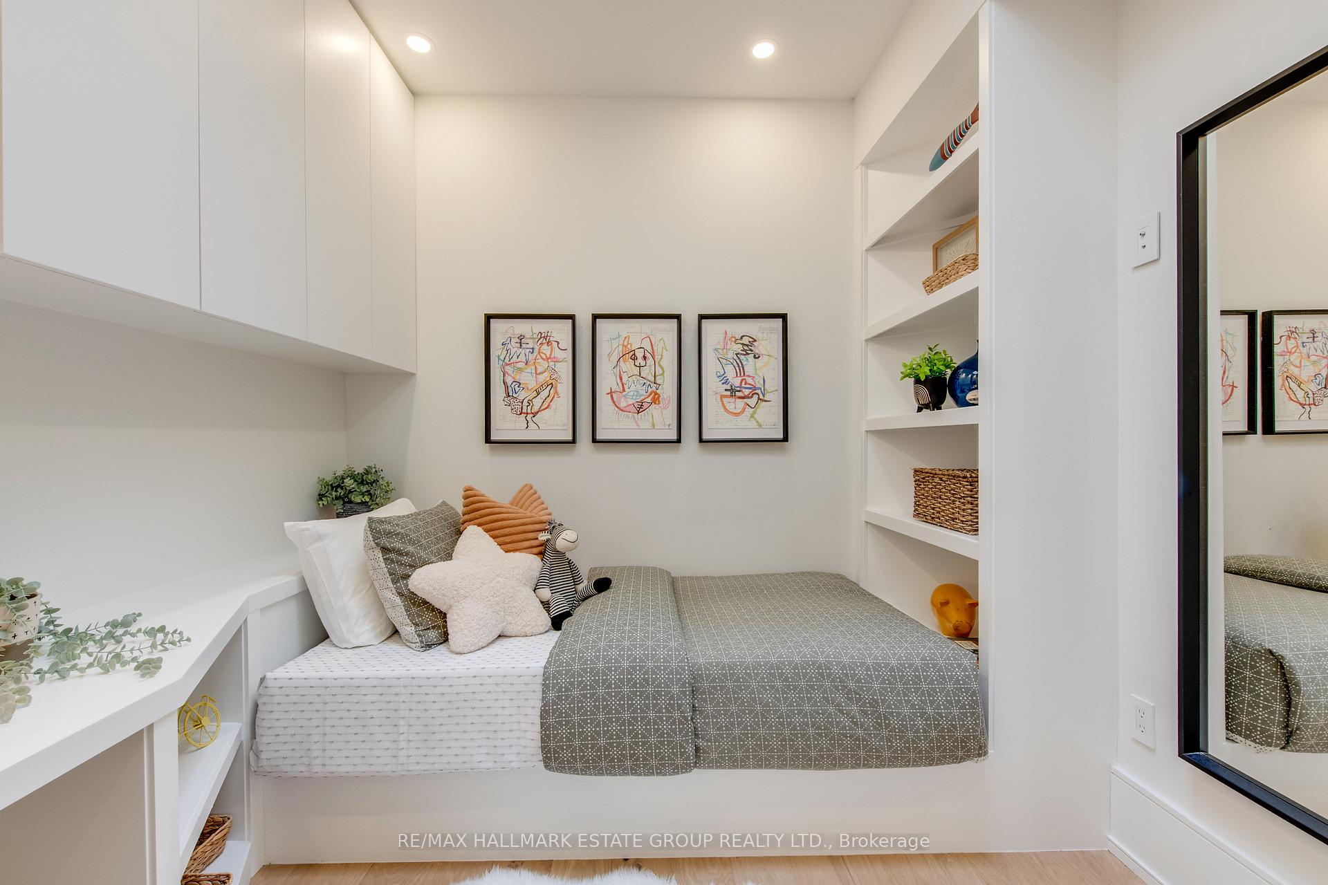 Photo 27 of 44 Waverley Road, Toronto, The Beaches — HOMEH