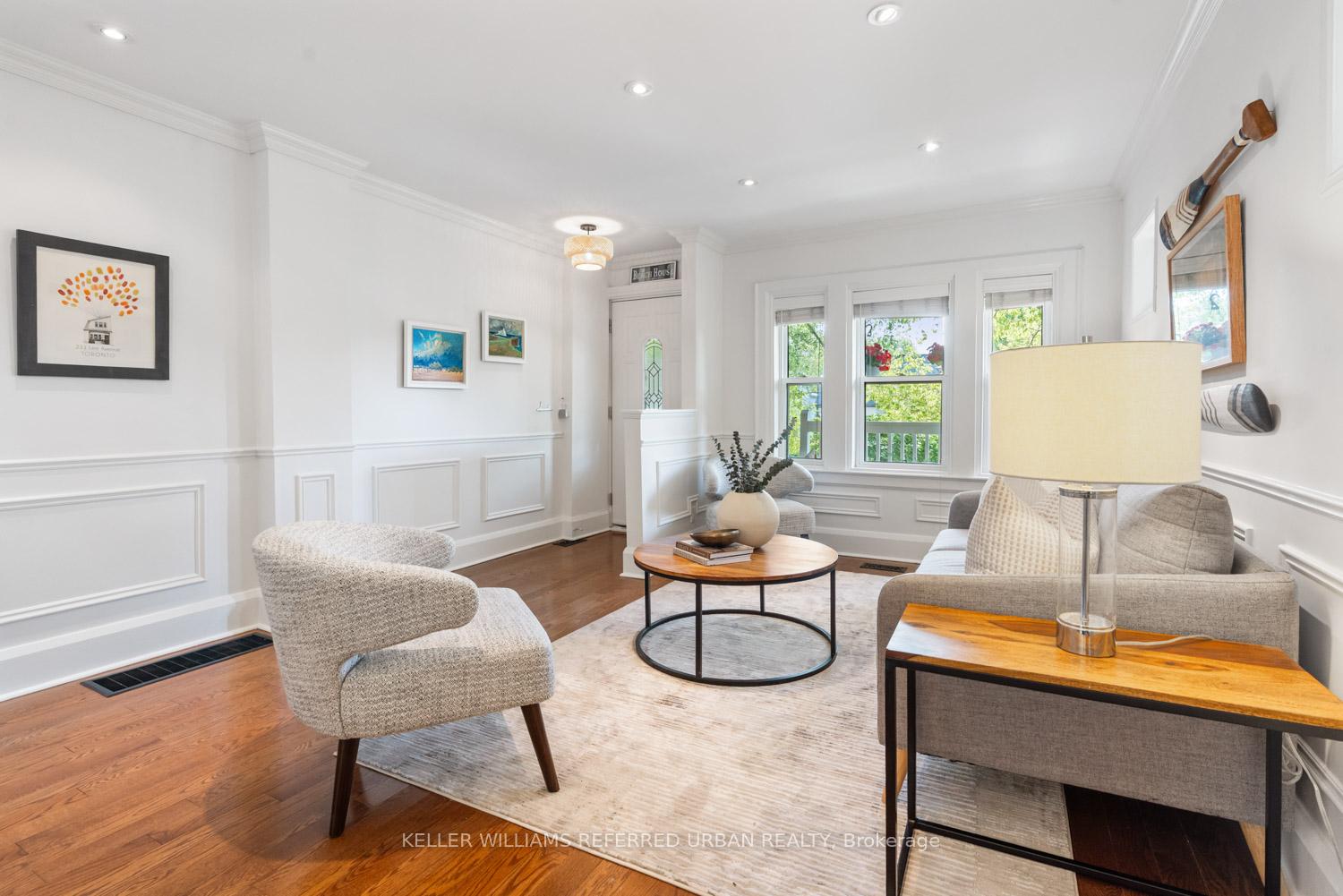 Photo 2 of 231 Lee Avenue, Toronto, The Beaches — HOMEH