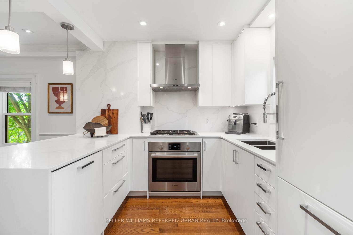 Photo 7 of 231 Lee Avenue, Toronto, The Beaches — HOMEH