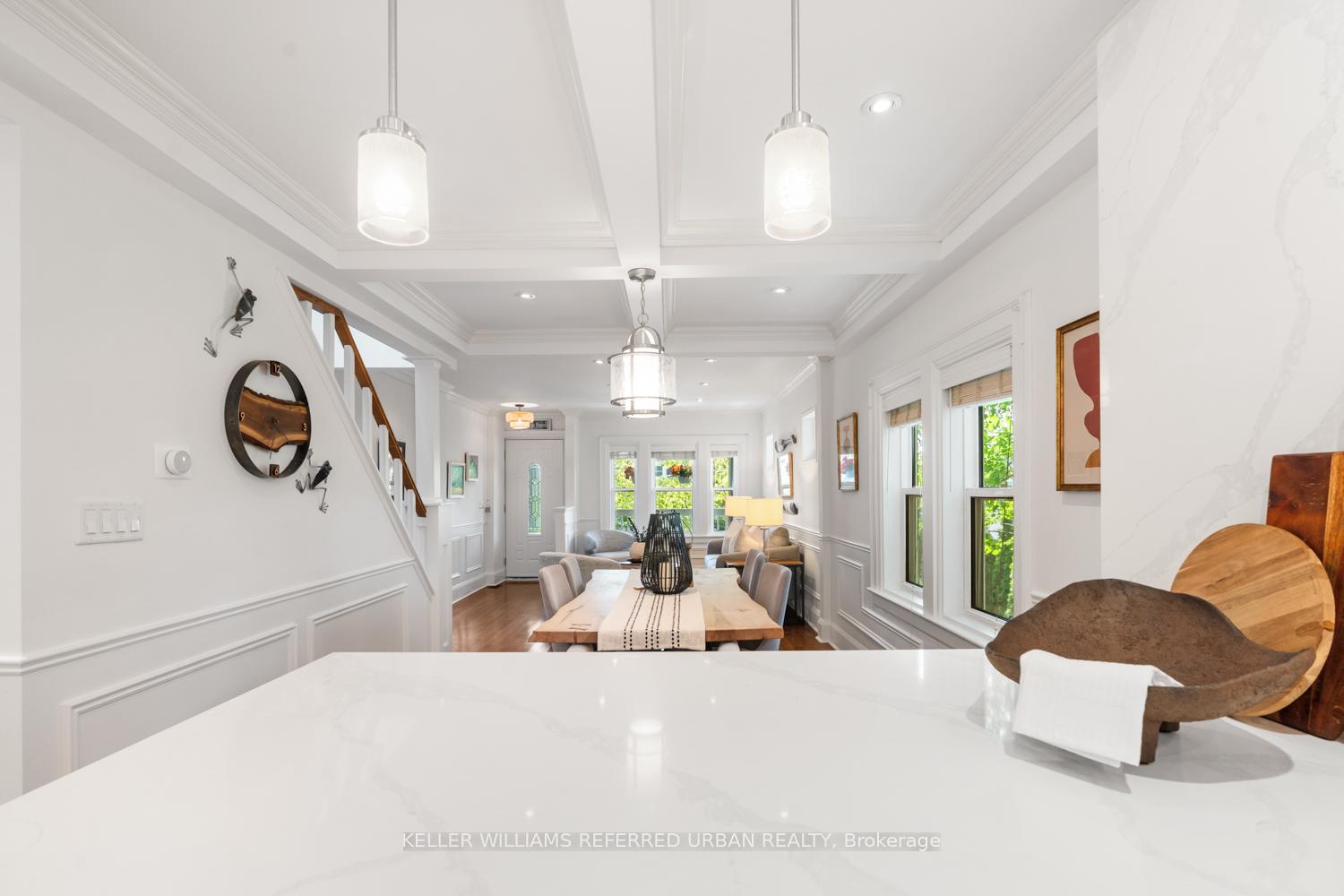 Photo 20 of 231 Lee Avenue, Toronto, The Beaches — HOMEH