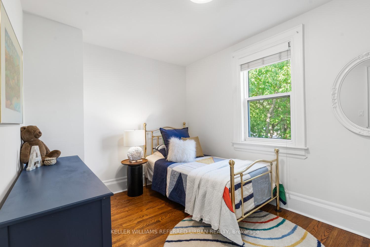 Photo 13 of 231 Lee Avenue, Toronto, The Beaches — HOMEH