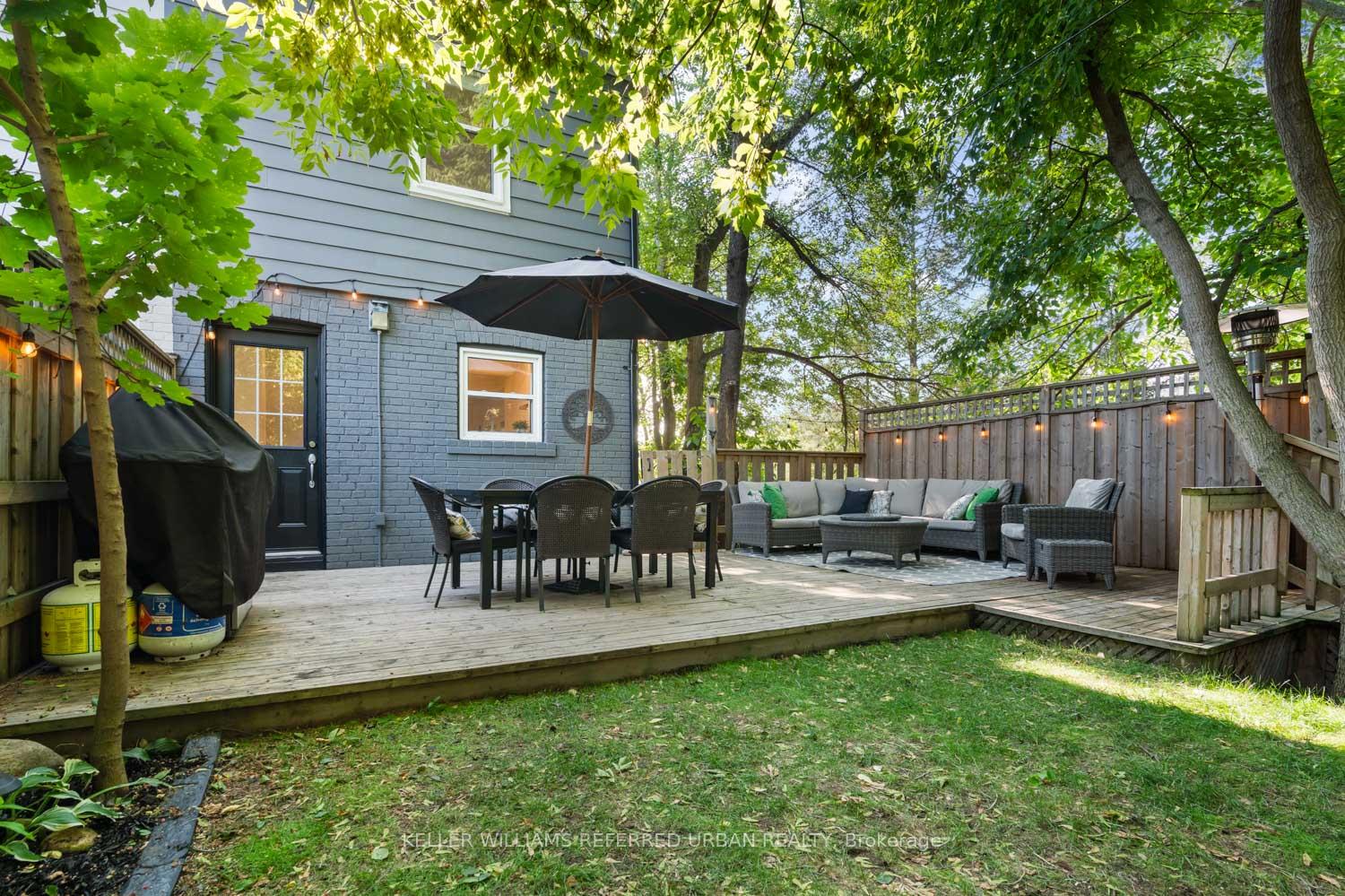 Photo 33 of 231 Lee Avenue, Toronto, The Beaches — HOMEH