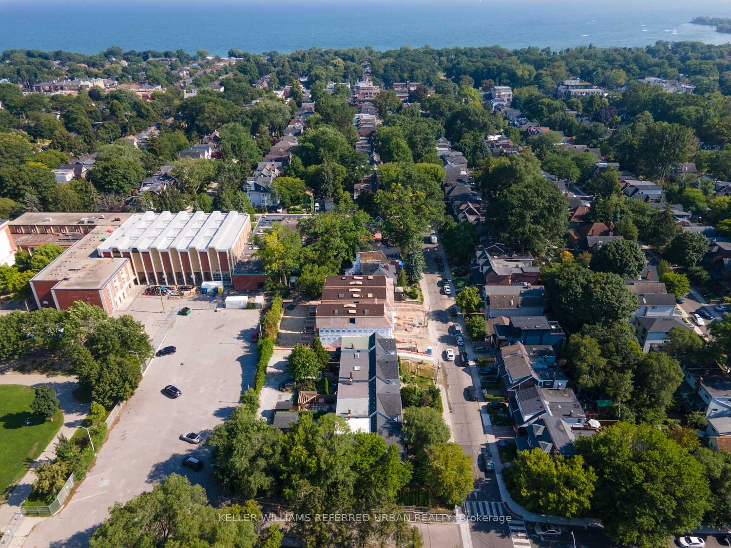 Photo 41 of 231 Lee Avenue, Toronto, The Beaches — HOMEH