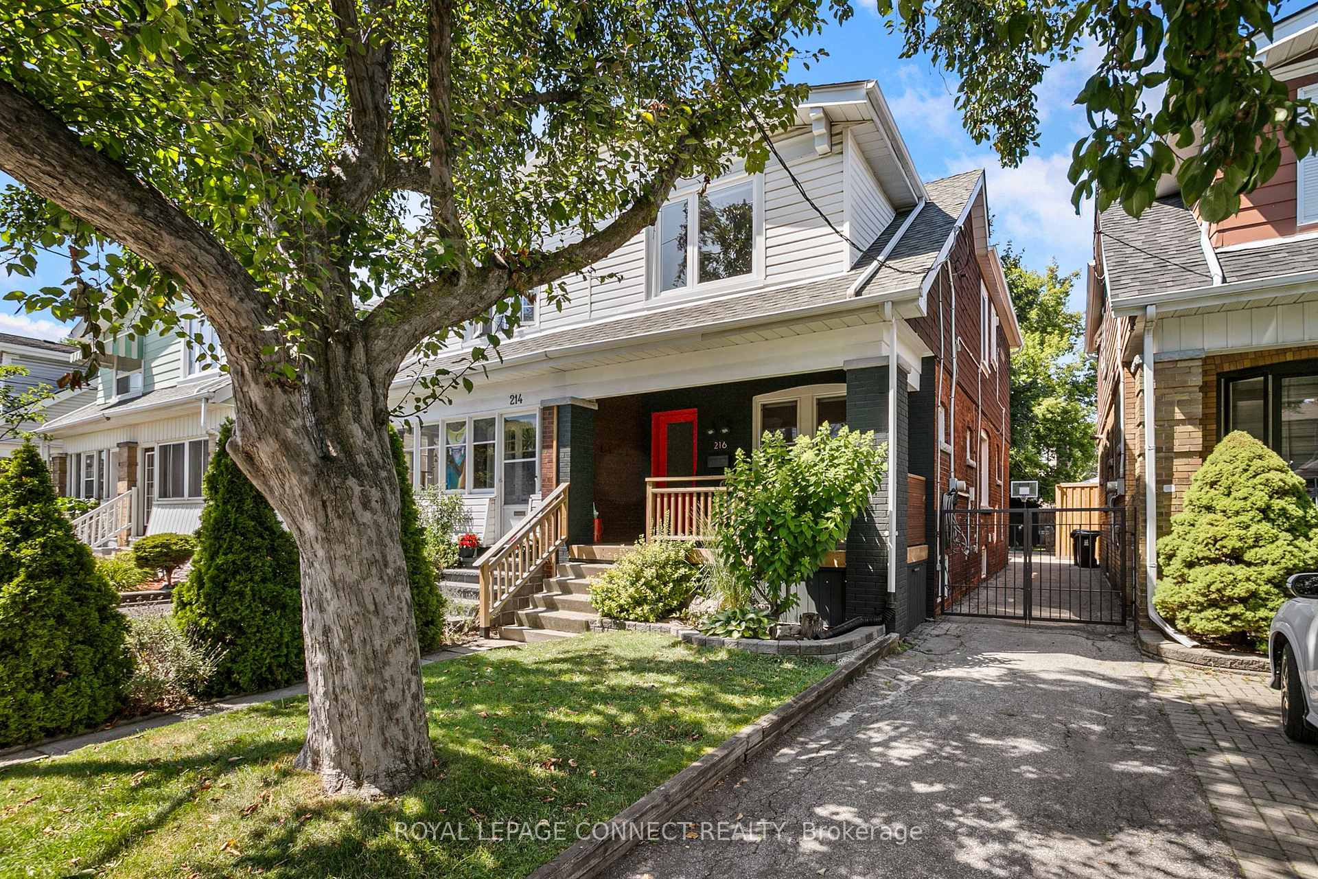 Photo 1 of 216 Westwood Avenue E, Toronto, Danforth Village-East York — HOMEH