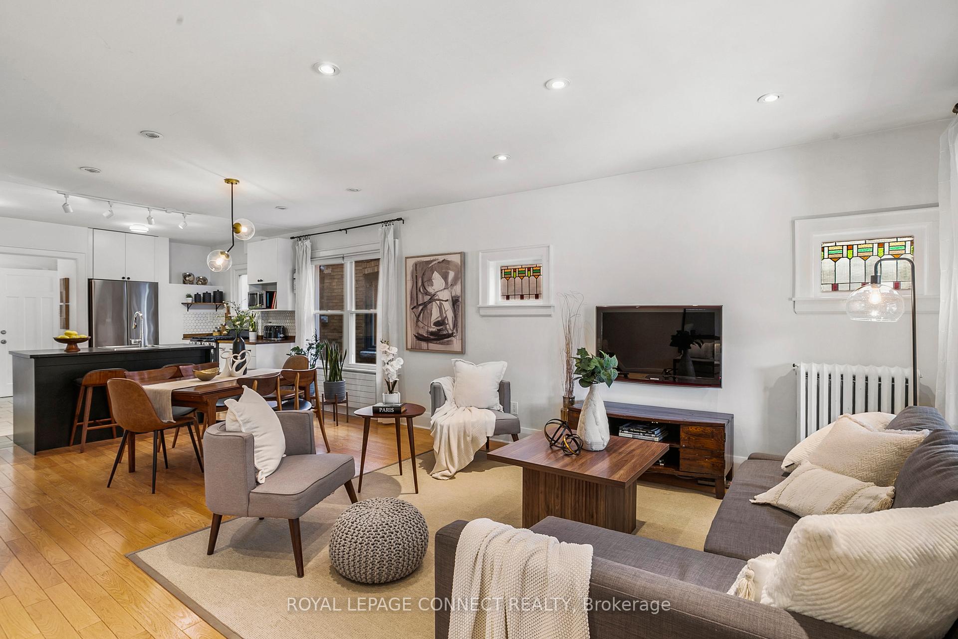 Photo 3 of 216 Westwood Avenue E, Toronto, Danforth Village-East York — HOMEH
