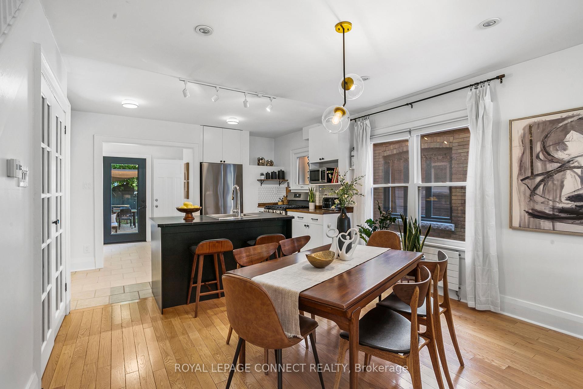 Photo 15 of 216 Westwood Avenue E, Toronto, Danforth Village-East York — HOMEH