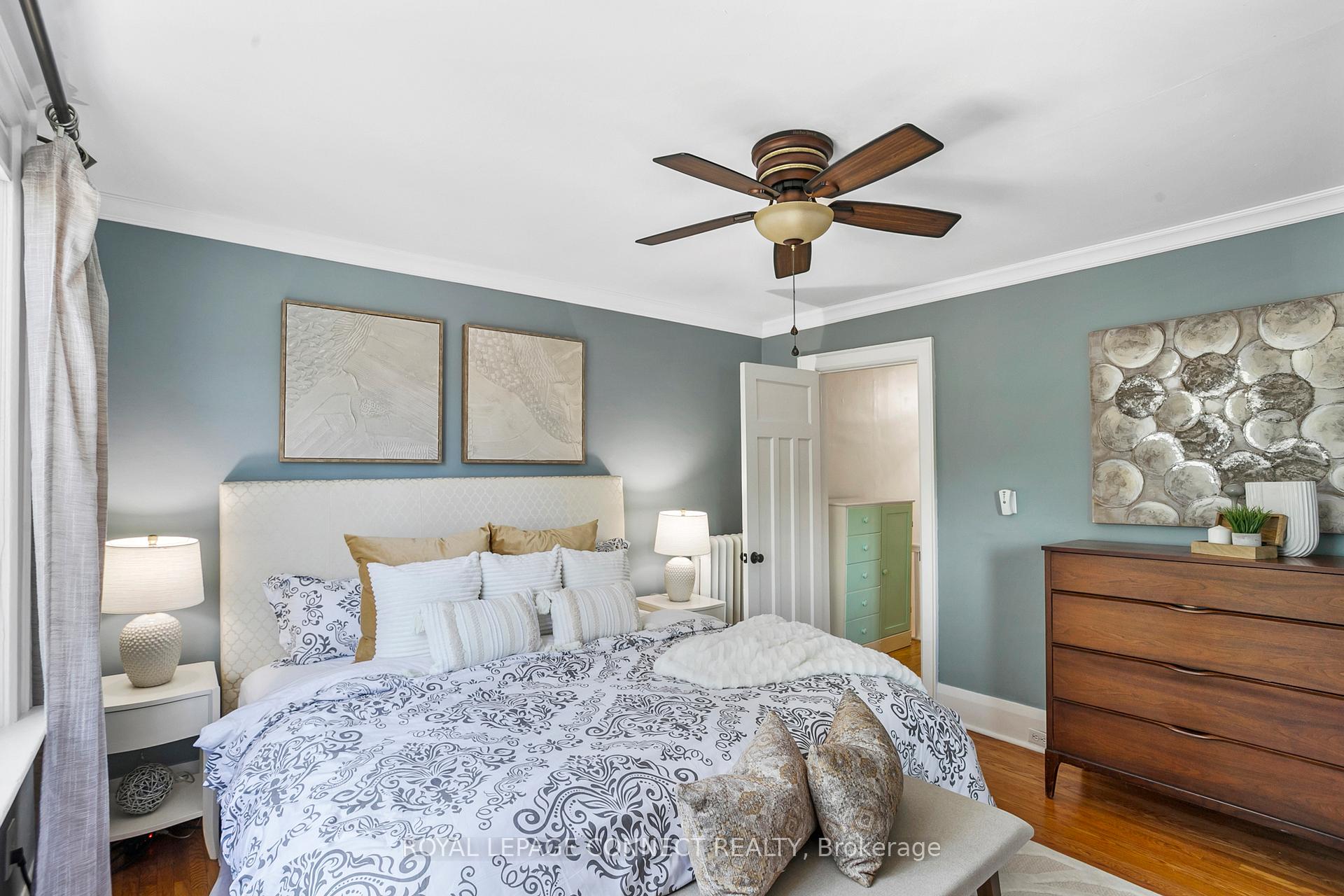 Photo 12 of 216 Westwood Avenue E, Toronto, Danforth Village-East York — HOMEH