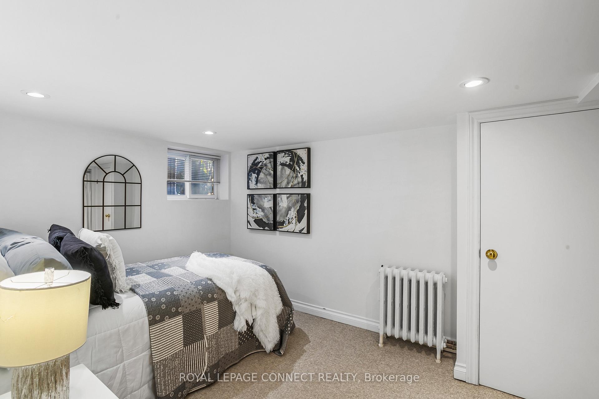 Photo 21 of 216 Westwood Avenue E, Toronto, Danforth Village-East York — HOMEH