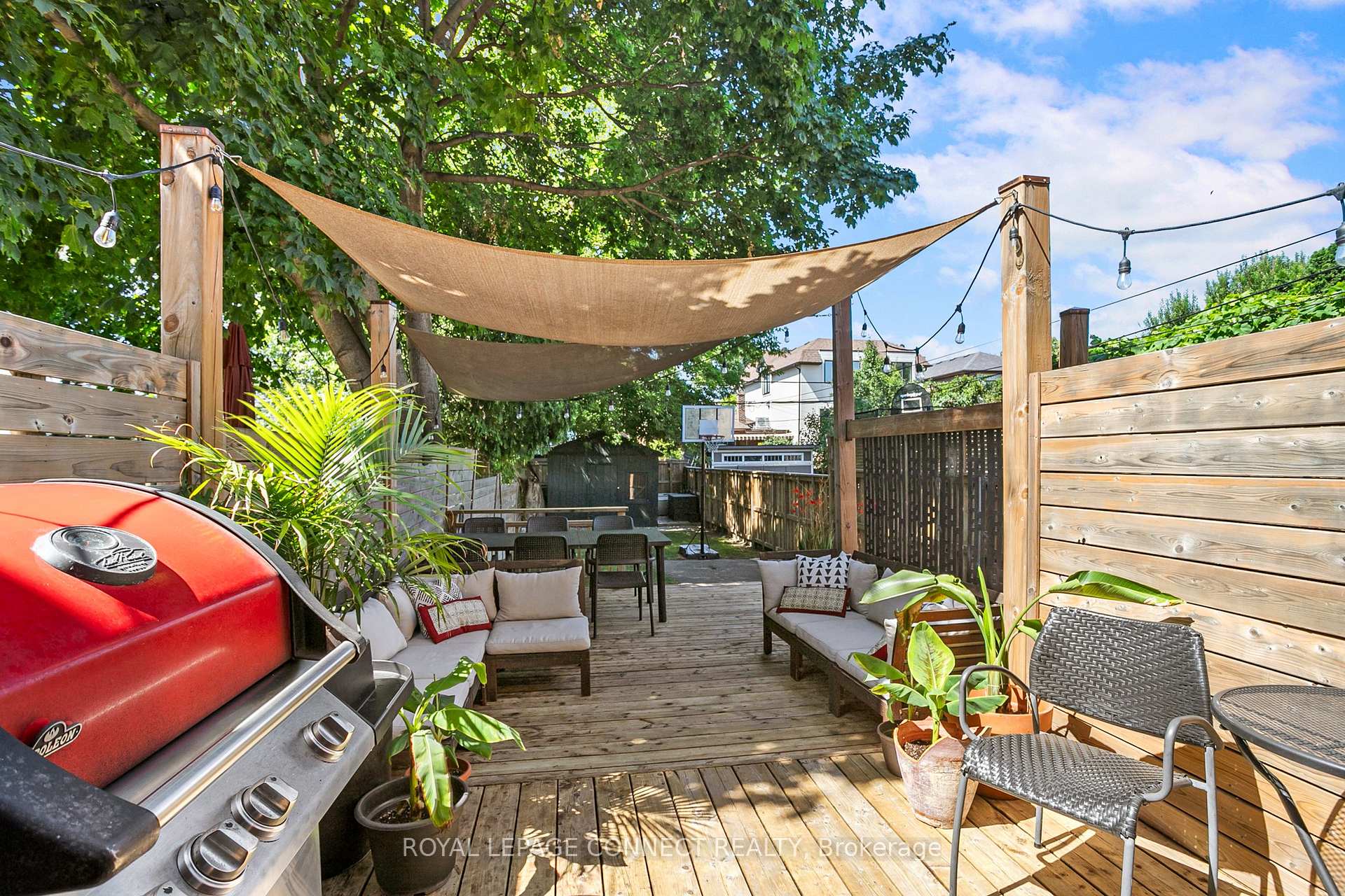 Photo 34 of 216 Westwood Avenue E, Toronto, Danforth Village-East York — HOMEH