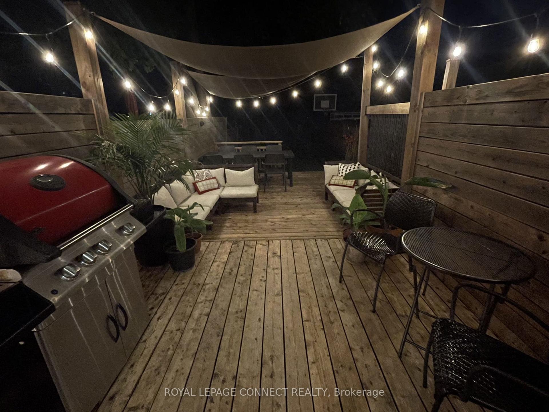Photo 24 of 216 Westwood Avenue E, Toronto, Danforth Village-East York — HOMEH