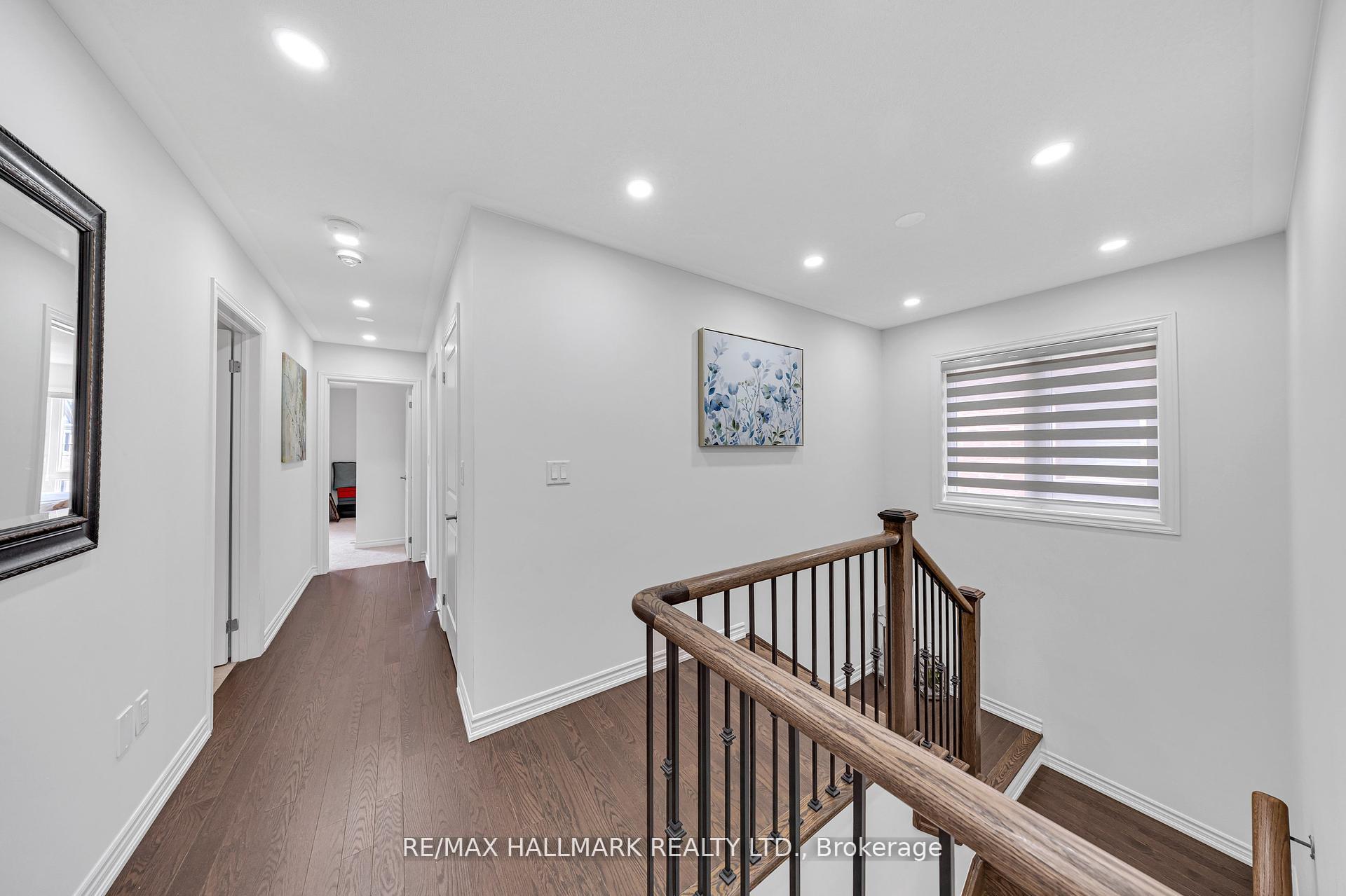 Photo 18 of 28 Huggins Drive, Whitby, Rural Whitby — HOMEH