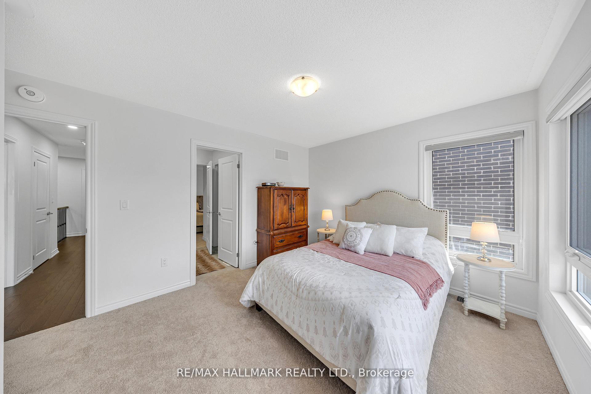 Photo 22 of 28 Huggins Drive, Whitby, Rural Whitby — HOMEH
