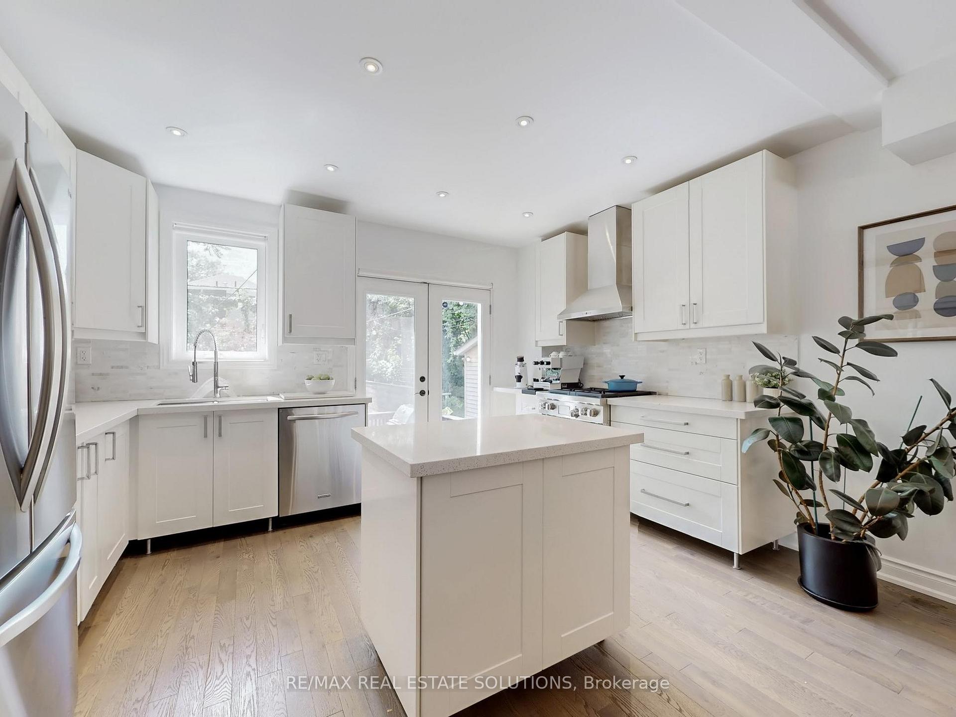 Photo 8 of 114 Booth Avenue, Toronto, South Riverdale — HOMEH