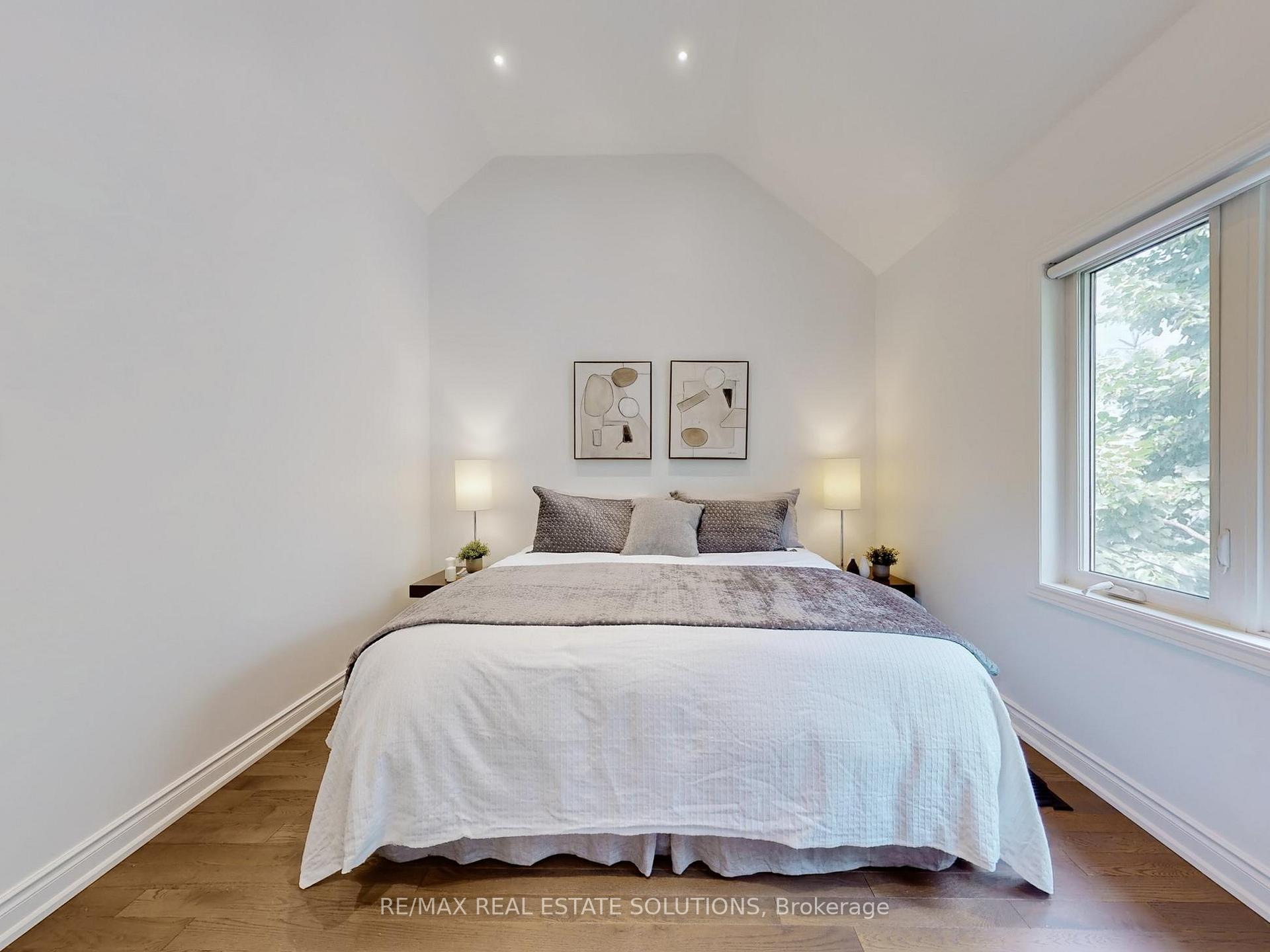 Photo 7 of 114 Booth Avenue, Toronto, South Riverdale — HOMEH