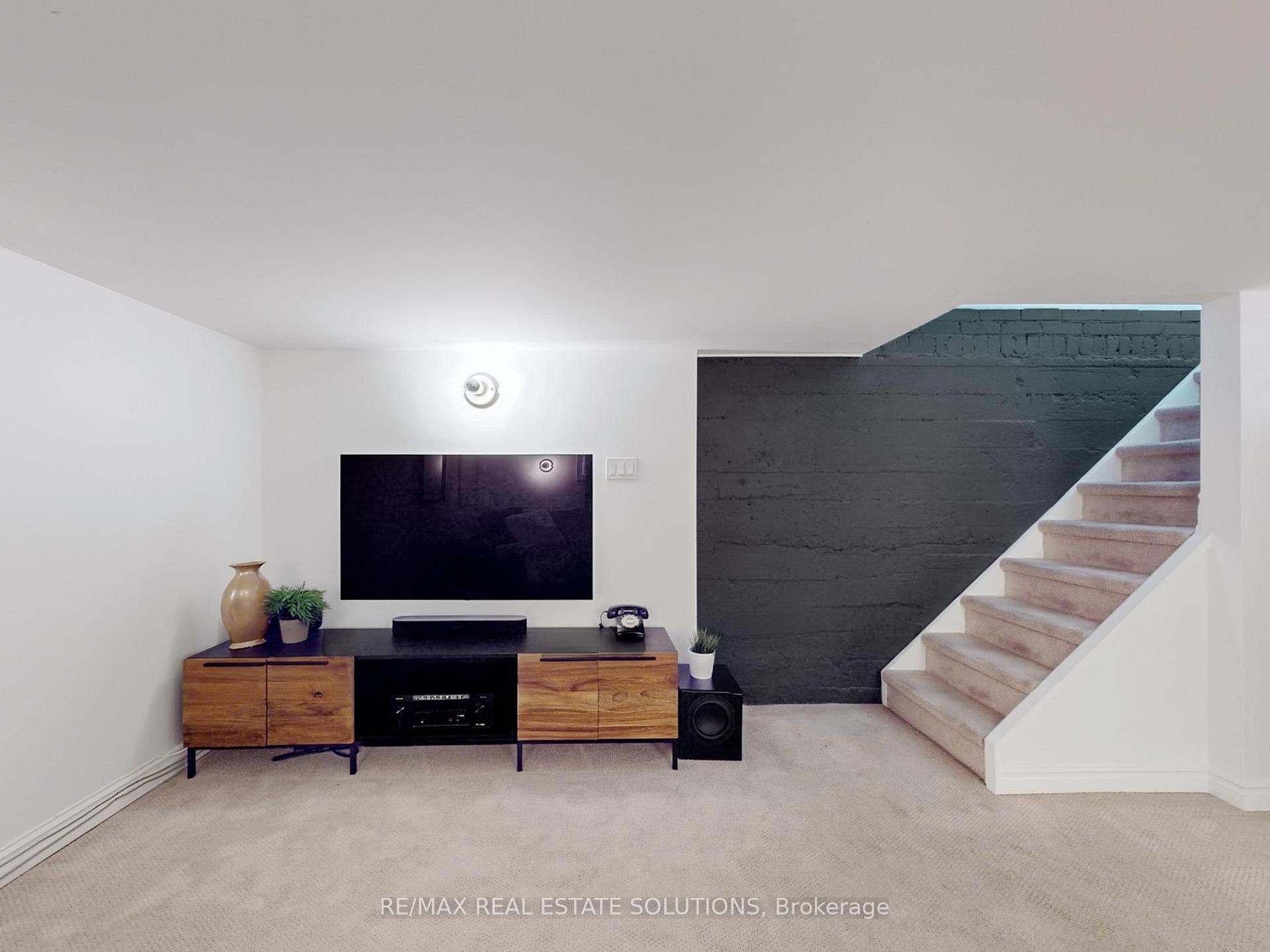 Photo 19 of 114 Booth Avenue, Toronto, South Riverdale — HOMEH