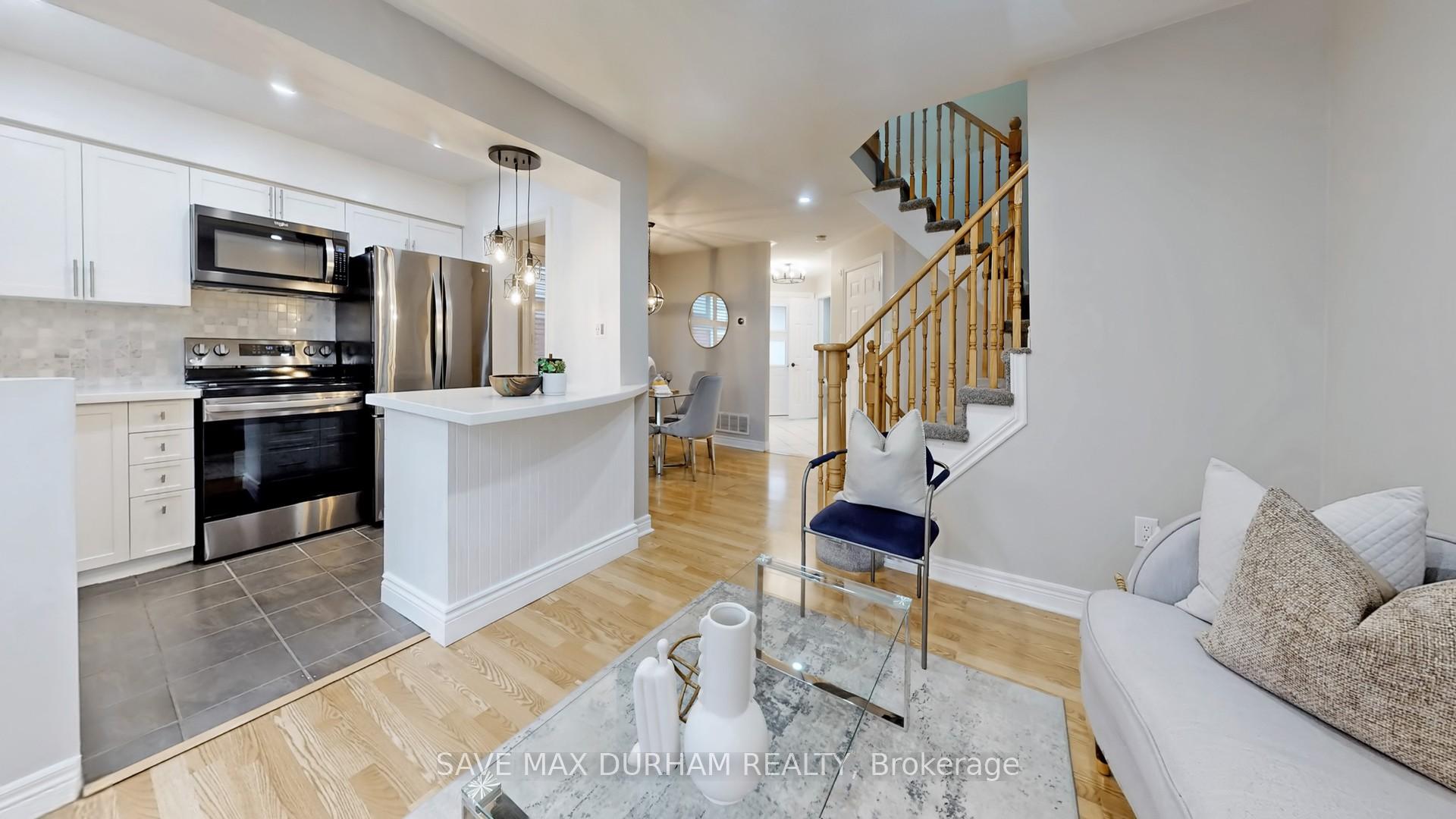 Photo 5 of 46 Weaver Street, Clarington, Courtice — HOMEH