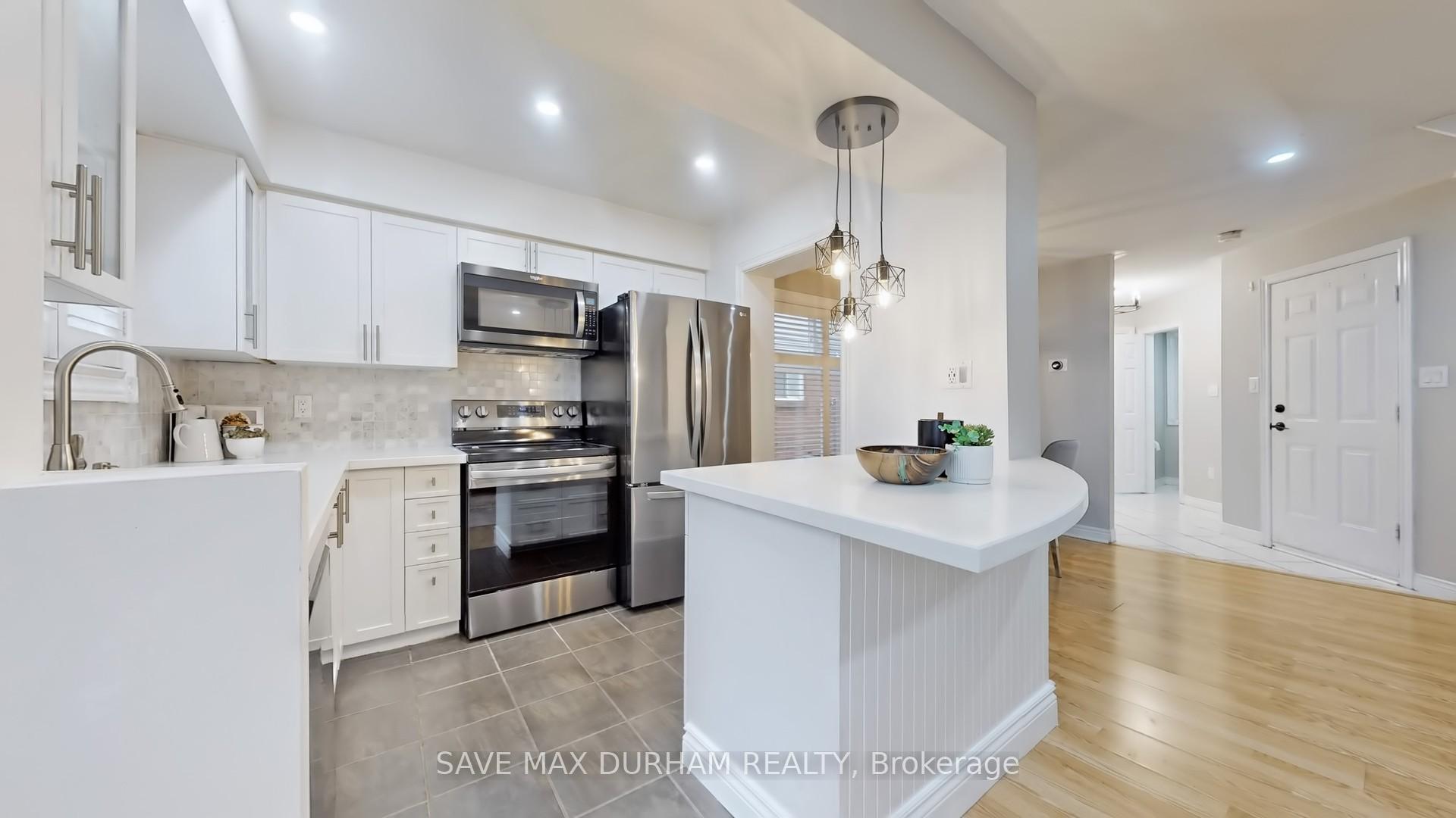 Photo 6 of 46 Weaver Street, Clarington, Courtice — HOMEH