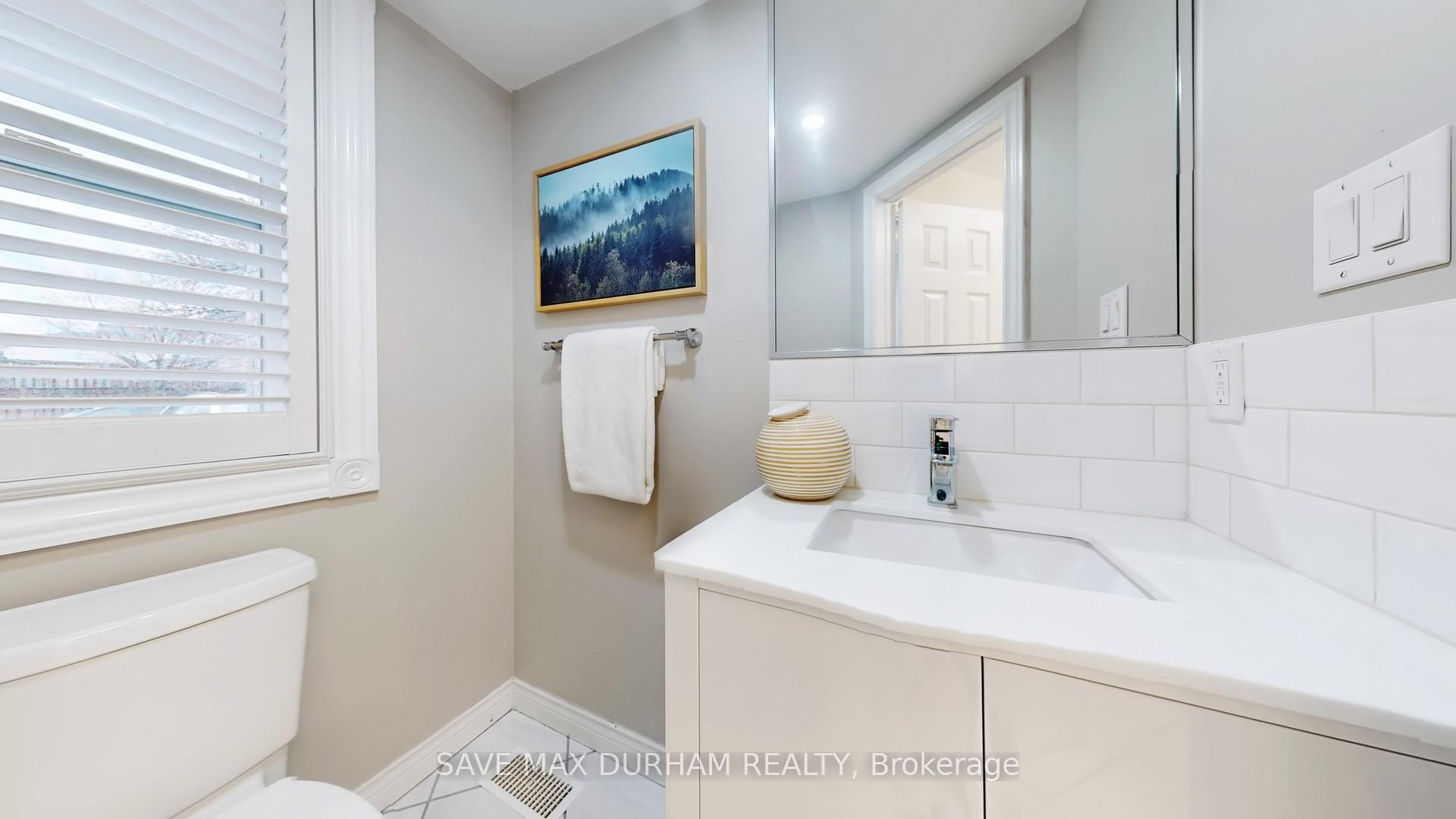 Photo 19 of 46 Weaver Street, Clarington, Courtice — HOMEH