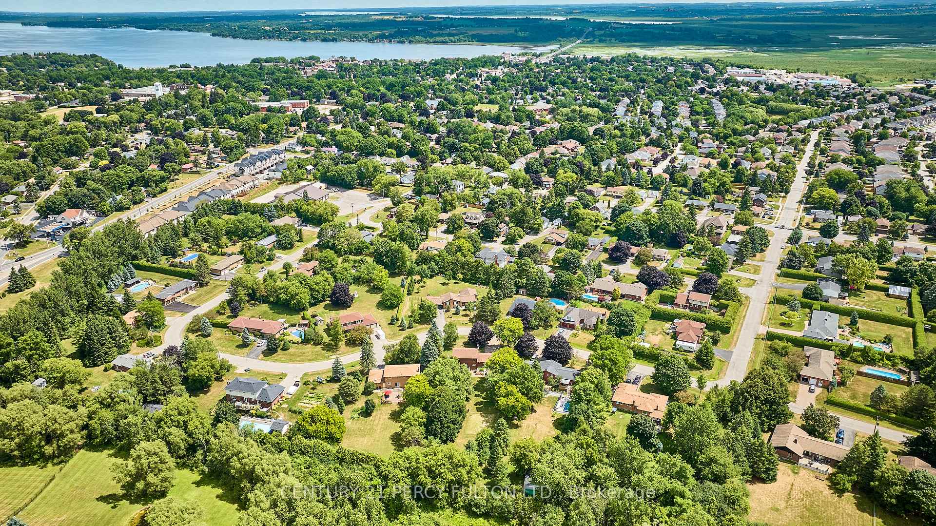 Photo 38 of 613 Alma Street, Scugog, Port Perry — HOMEH