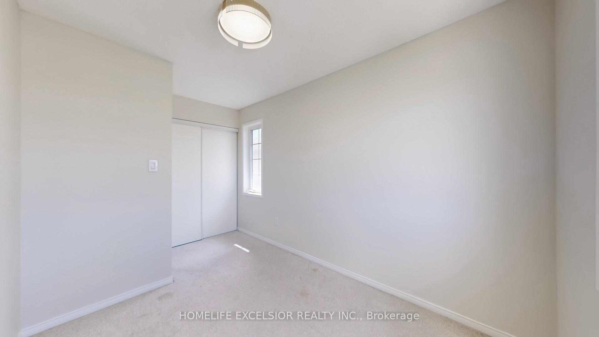 Photo 15 of 499 Rossland Road, Ajax, Central East — HOMEH