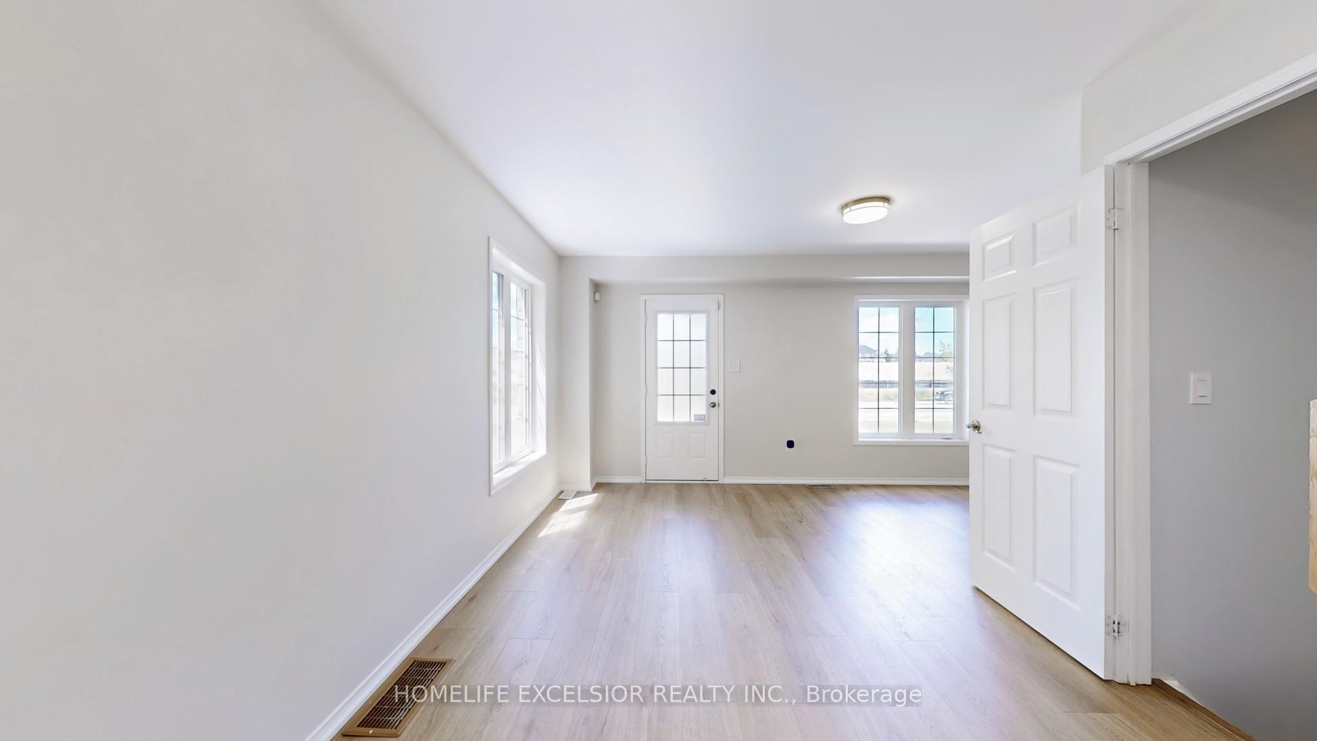 Photo 31 of 499 Rossland Road, Ajax, Central East — HOMEH