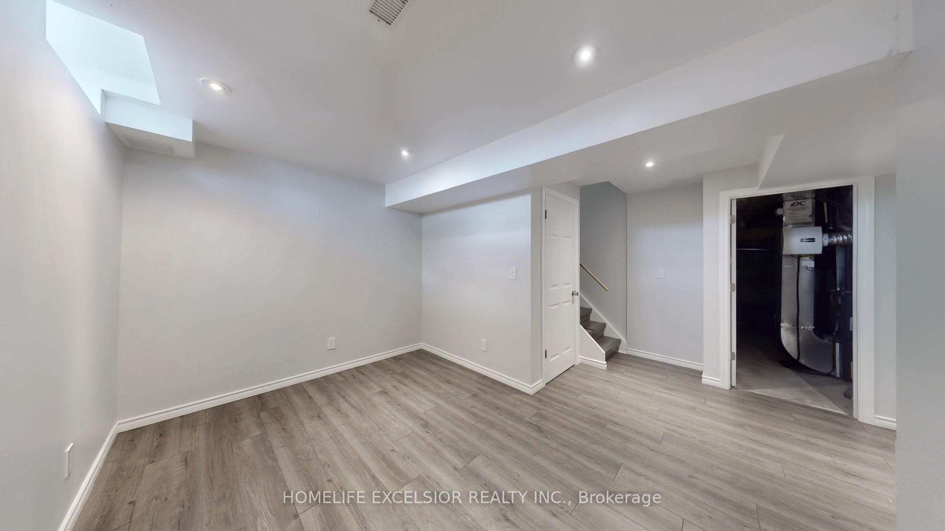 Photo 37 of 499 Rossland Road, Ajax, Central East — HOMEH