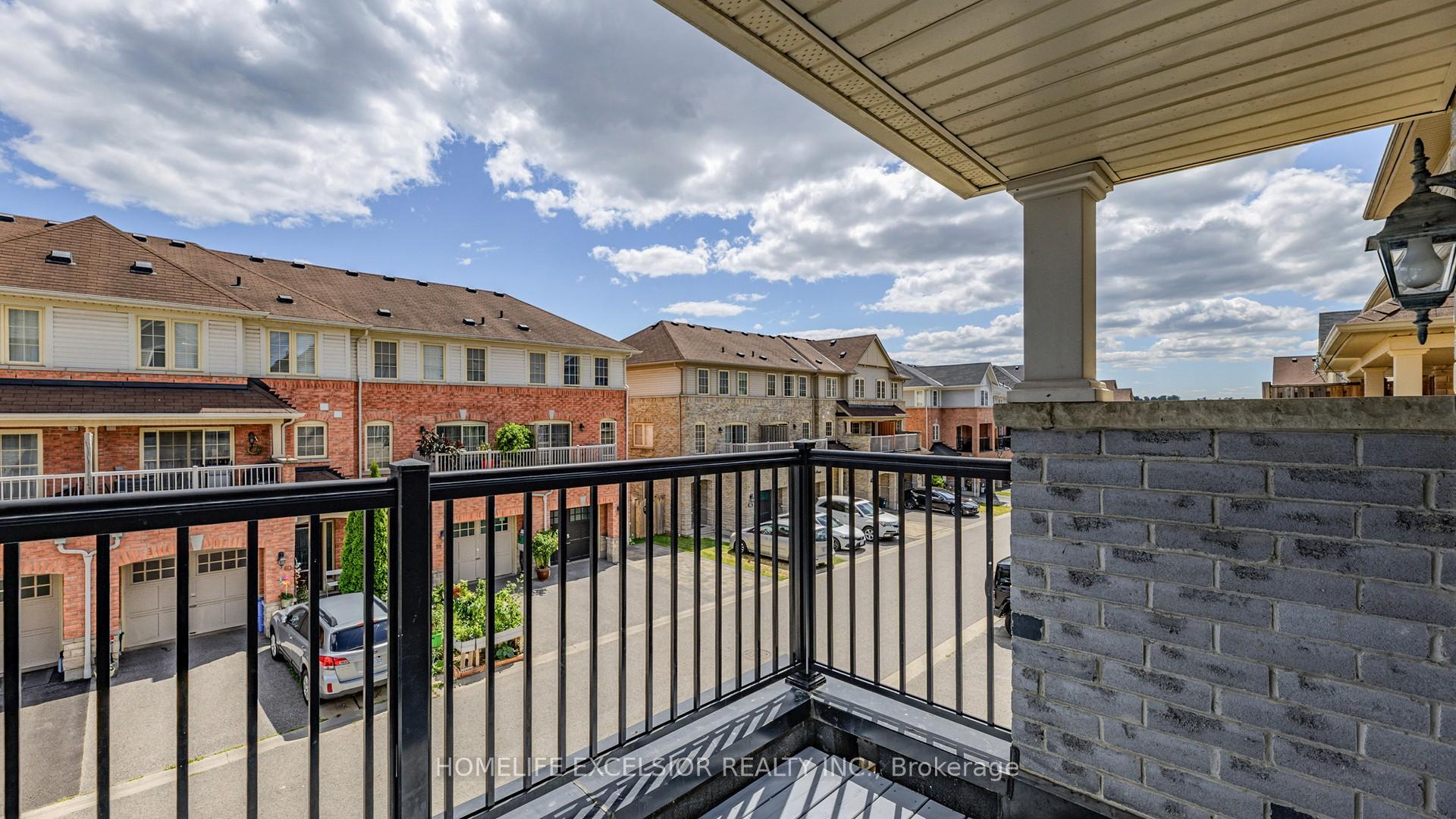 Photo 35 of 499 Rossland Road, Ajax, Central East — HOMEH