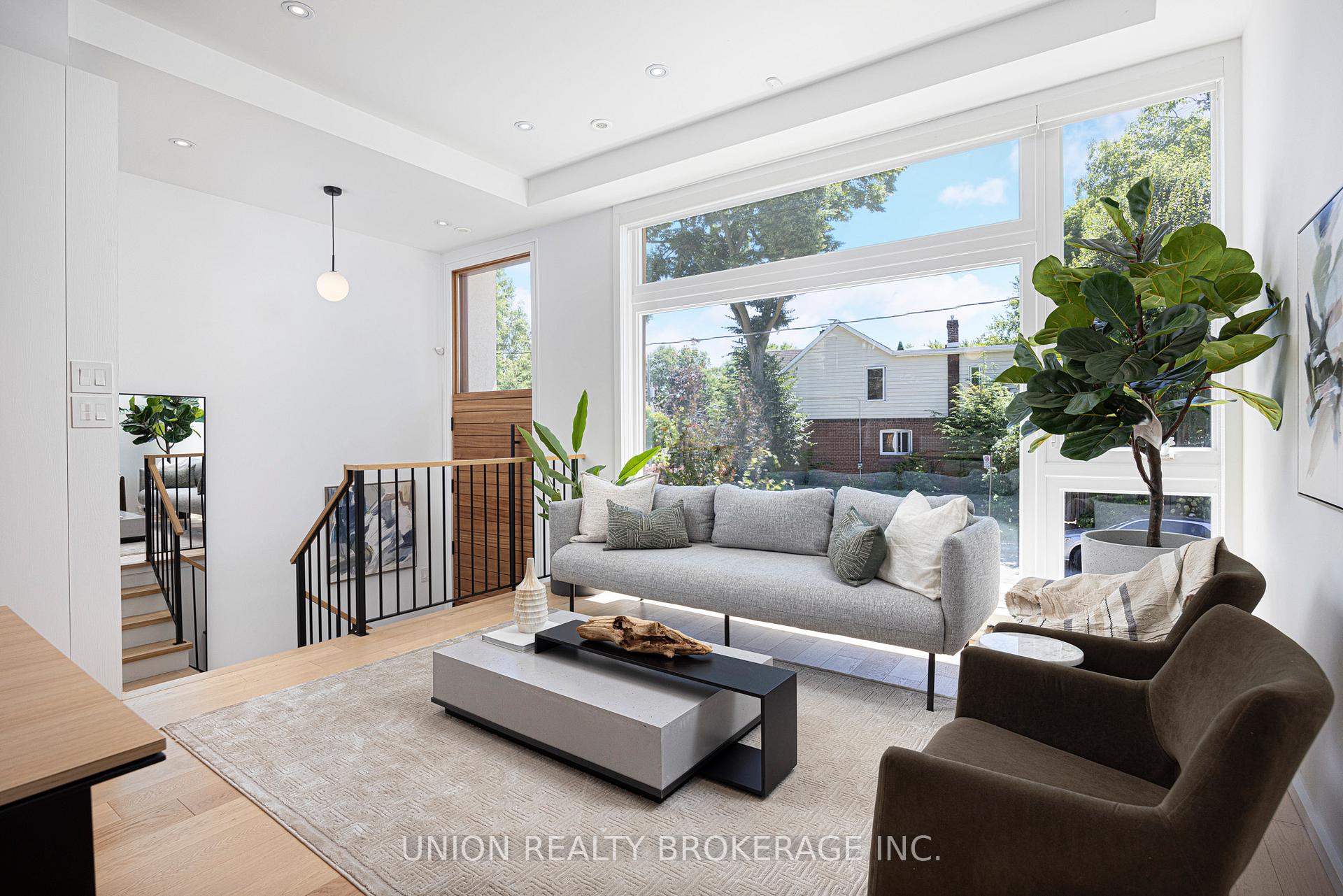 Photo 12 of 7B Maughan Crescent, Toronto, Woodbine Corridor — HOMEH