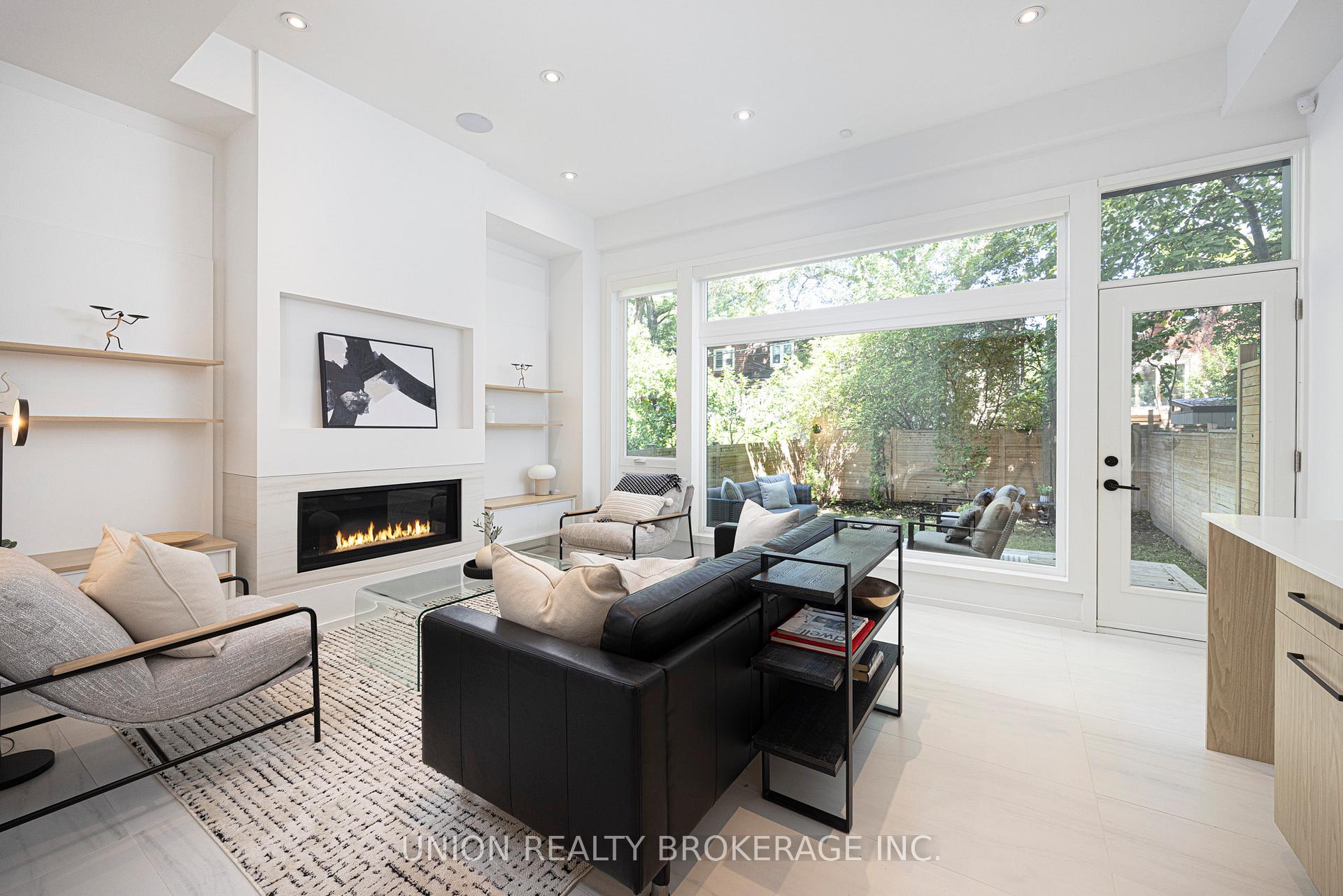 Photo 36 of 7B Maughan Crescent, Toronto, Woodbine Corridor — HOMEH